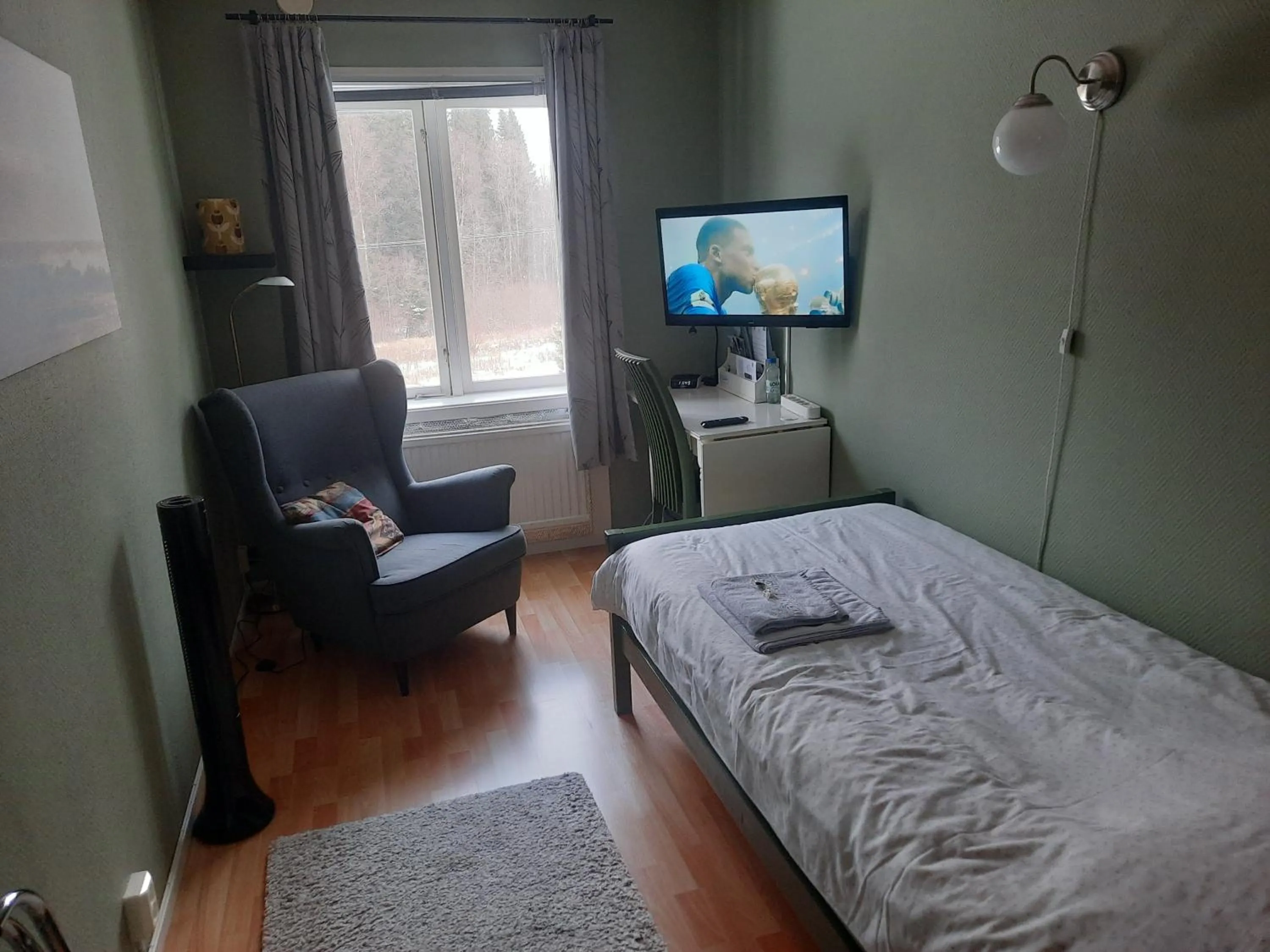 TV and multimedia, Bed in Geijersholms Herrgård