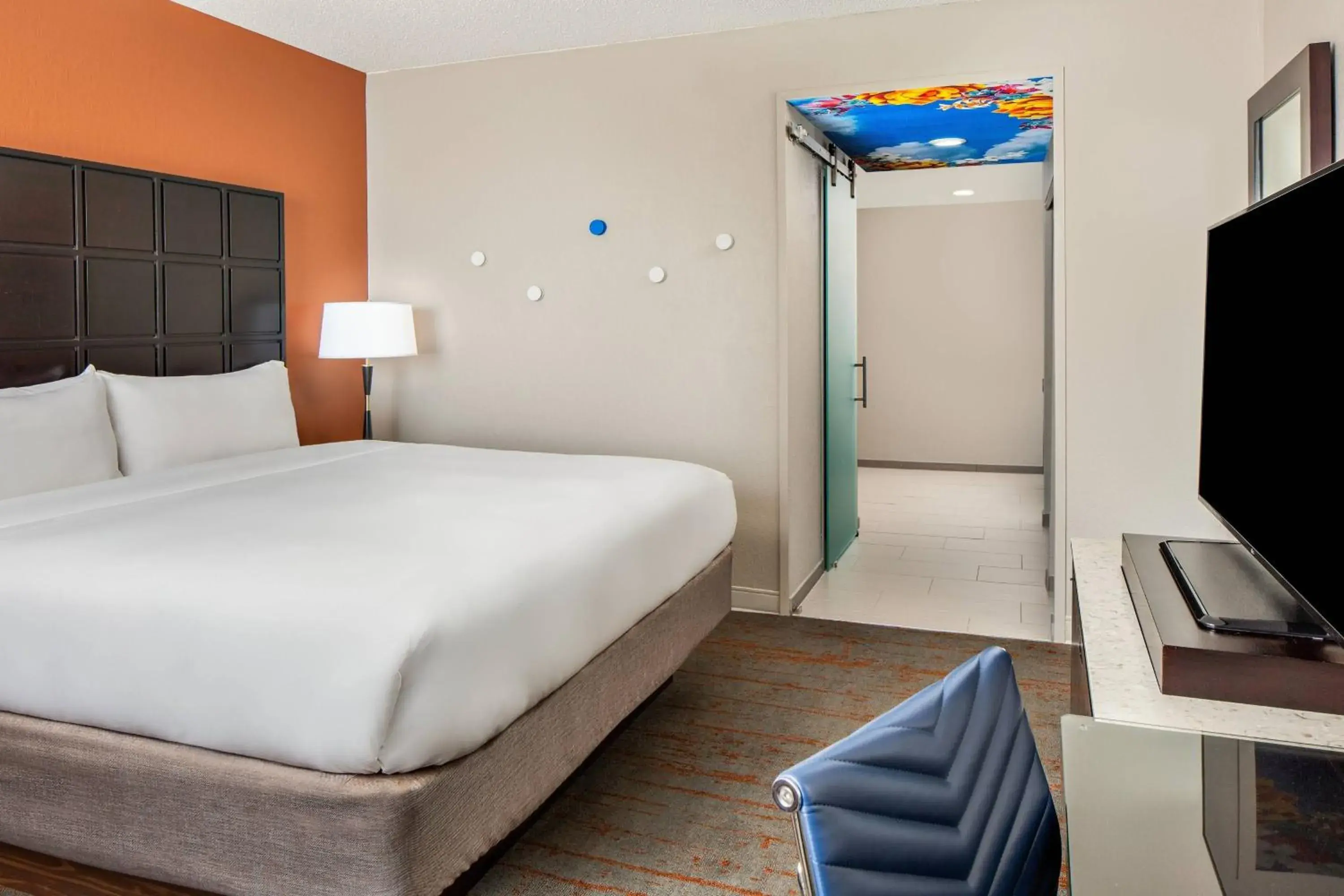 King Room in Renaissance Indianapolis North Hotel King Room in Renaissance Indianapolis North Hotel