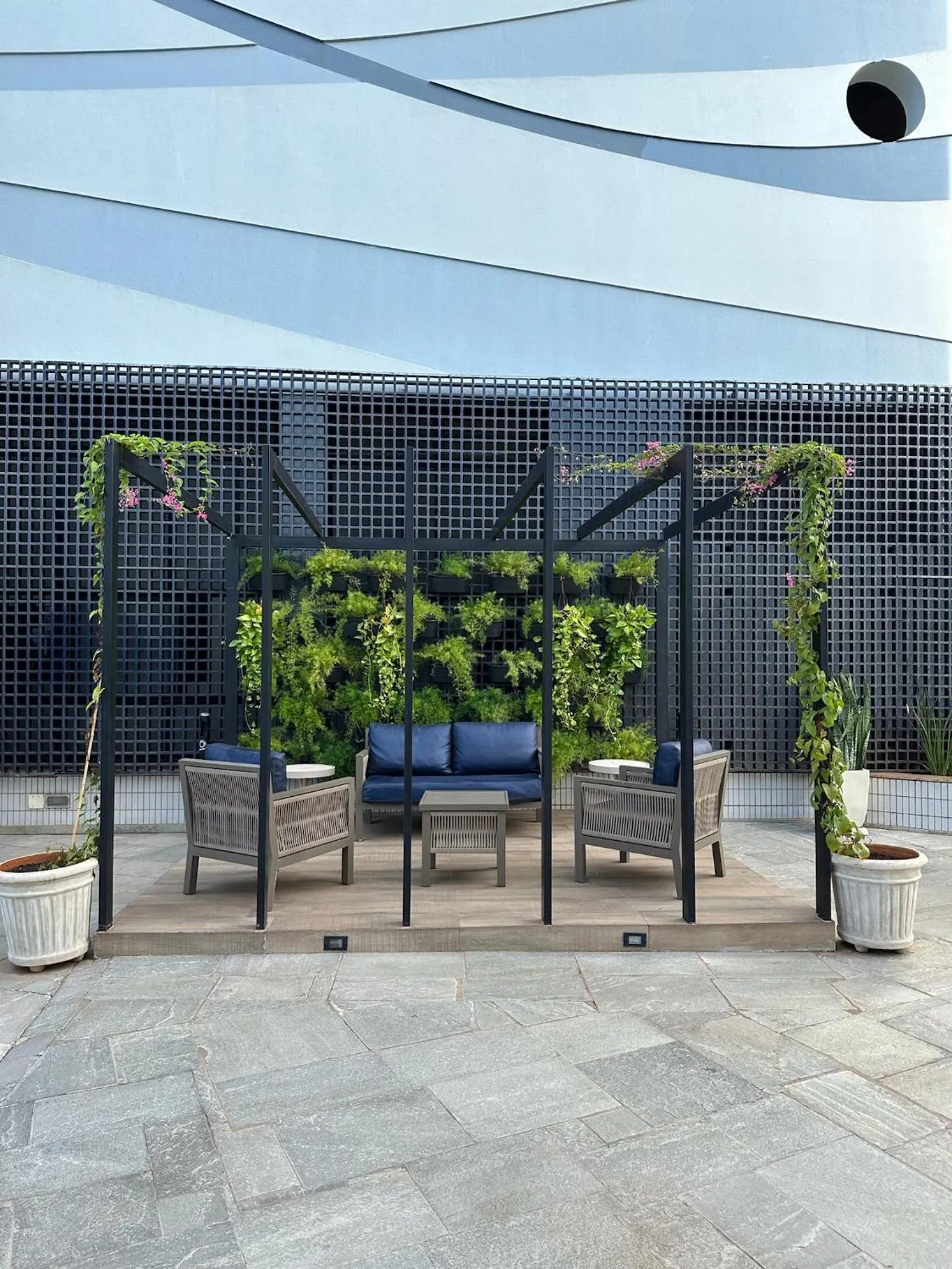 Swimming pool in Hotel Saint Paul