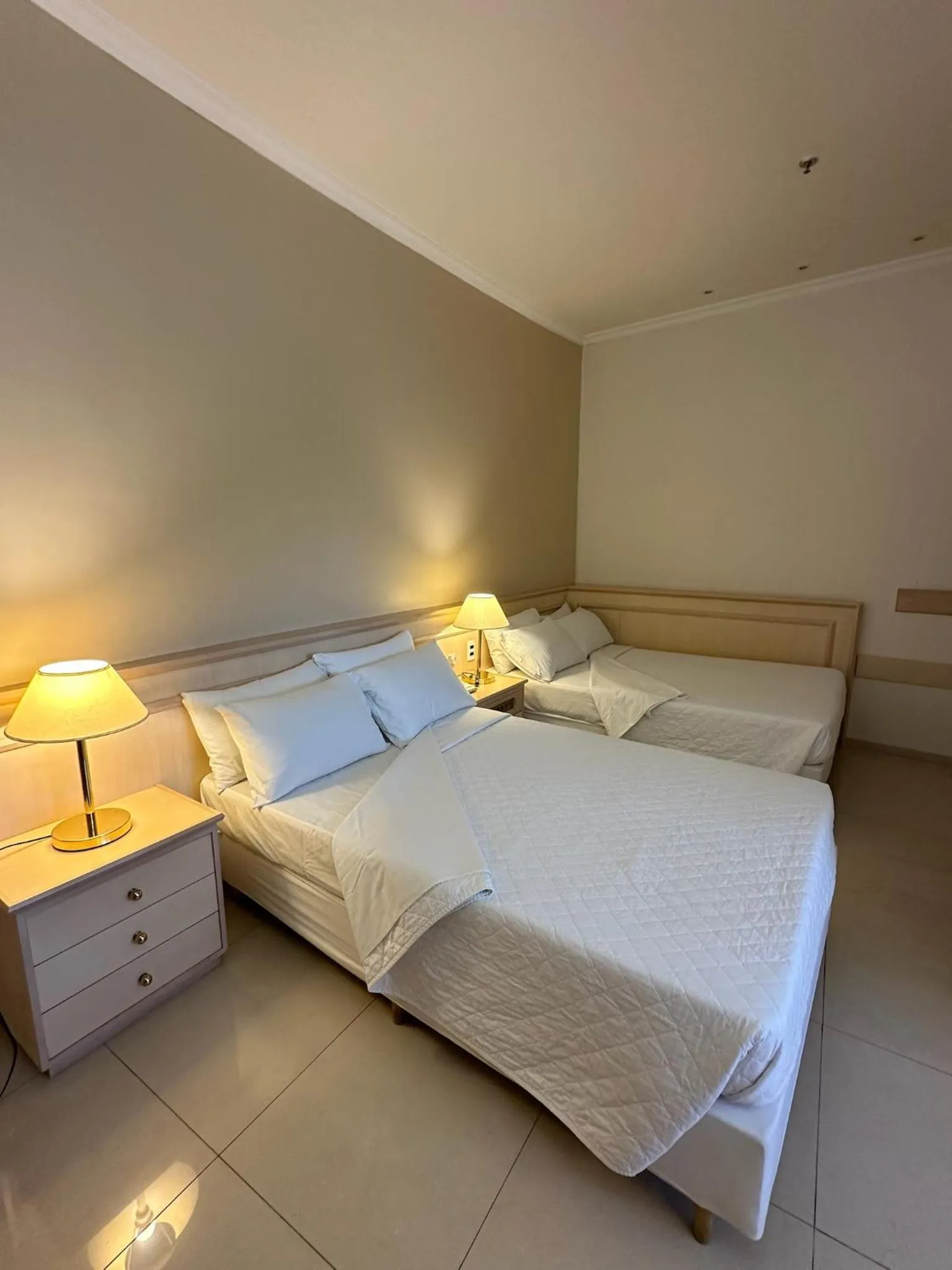 Bed in Hotel Saint Paul