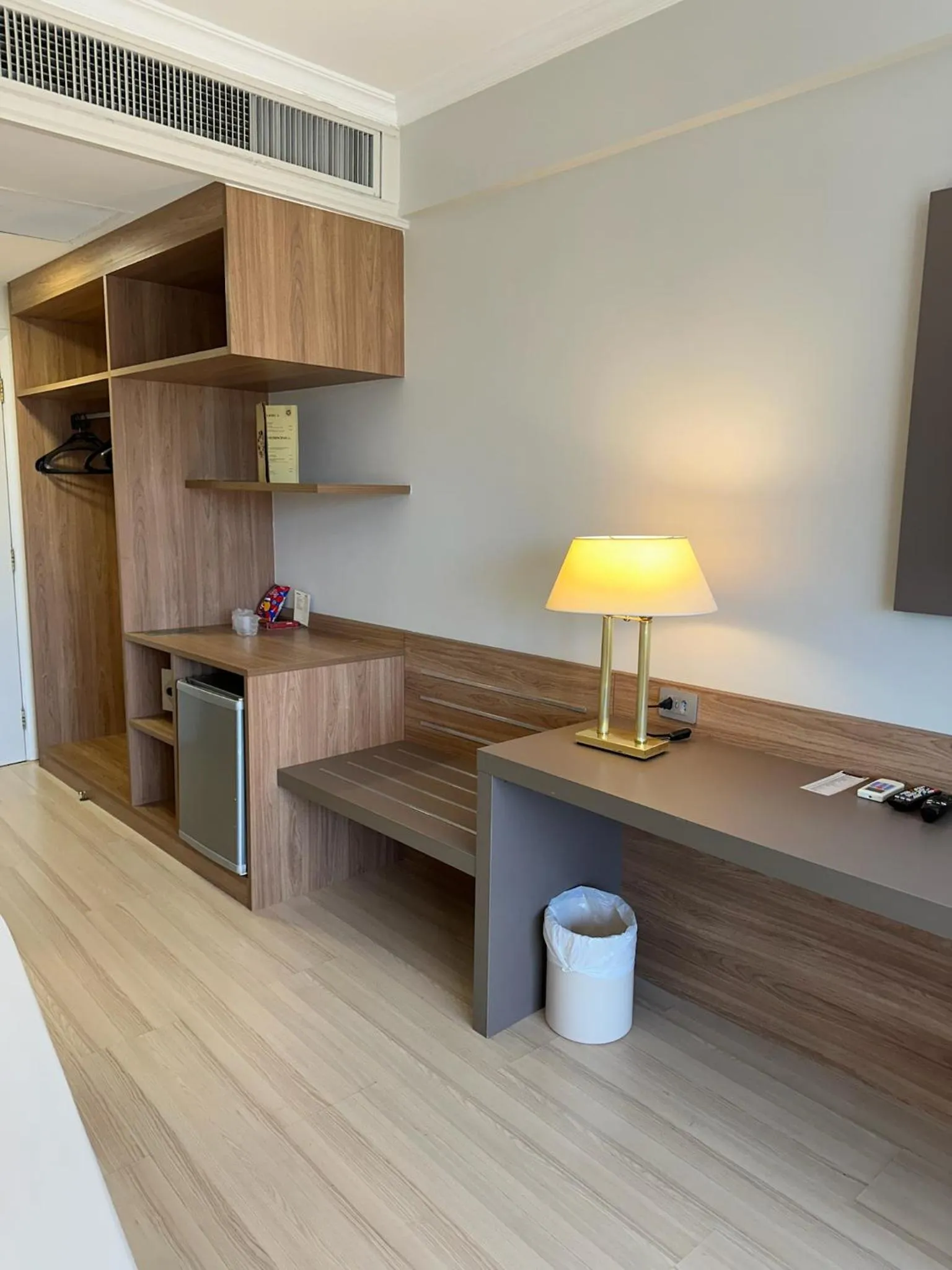 wardrobe in Hotel Saint Paul