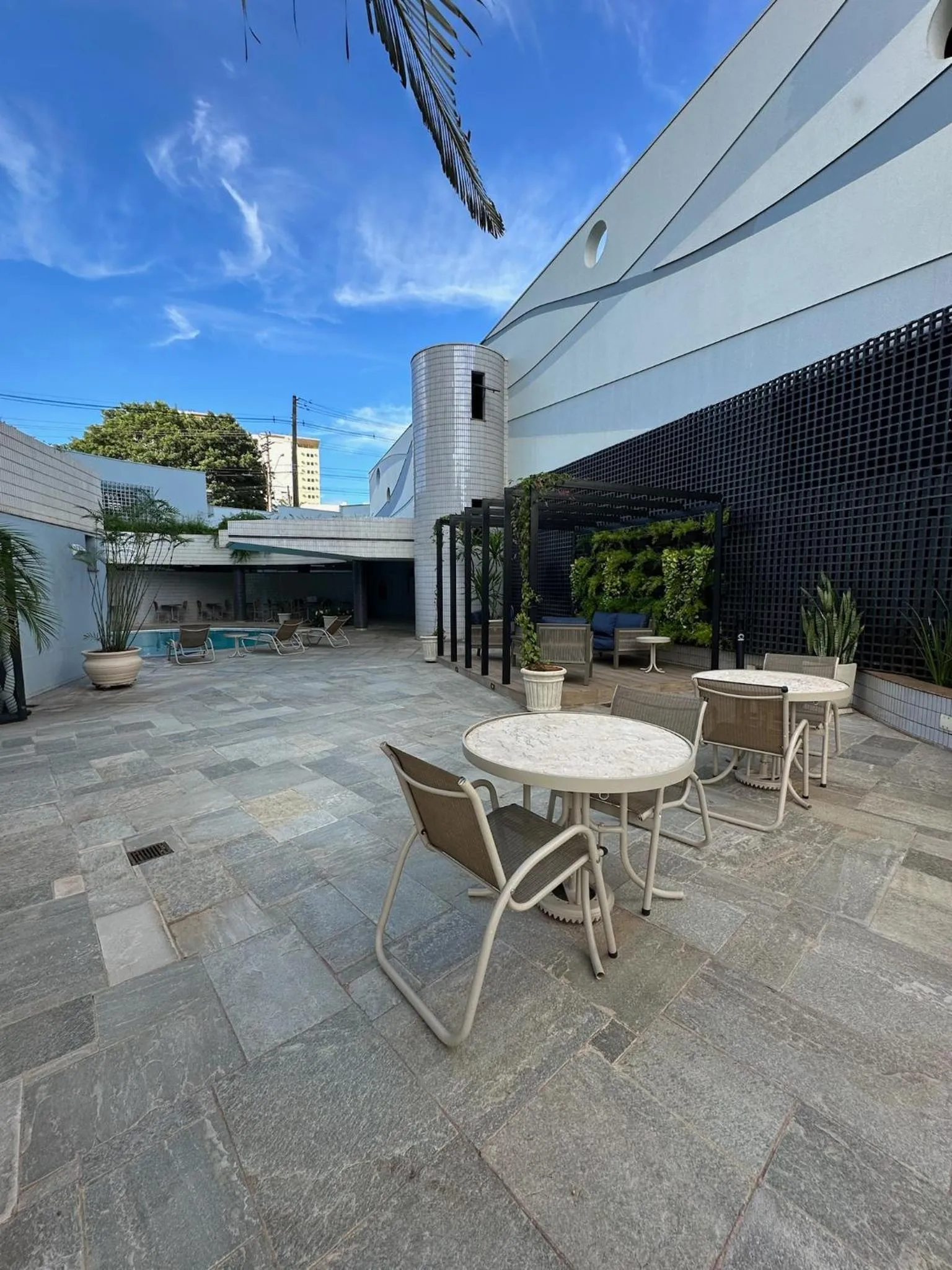 Swimming pool in Hotel Saint Paul
