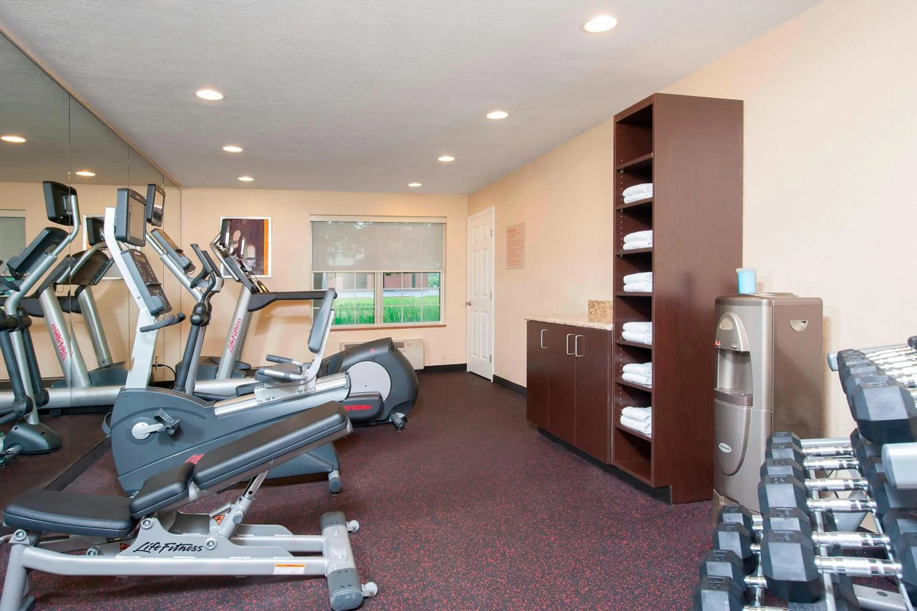 Fitness centre/facilities in TownePlace Suites Indianapolis Park 100