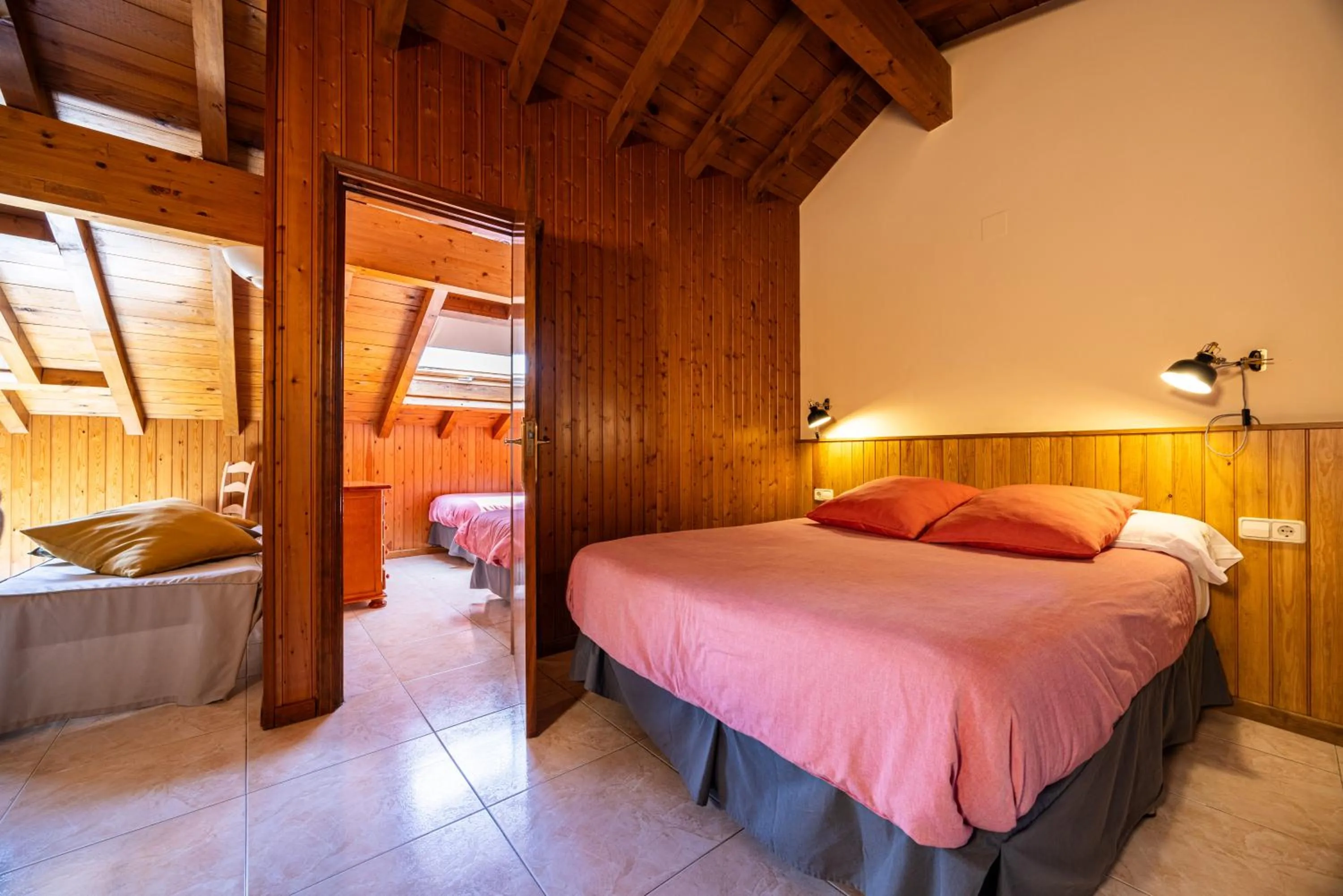 Bedroom, Bed in Aparthotel les Corts