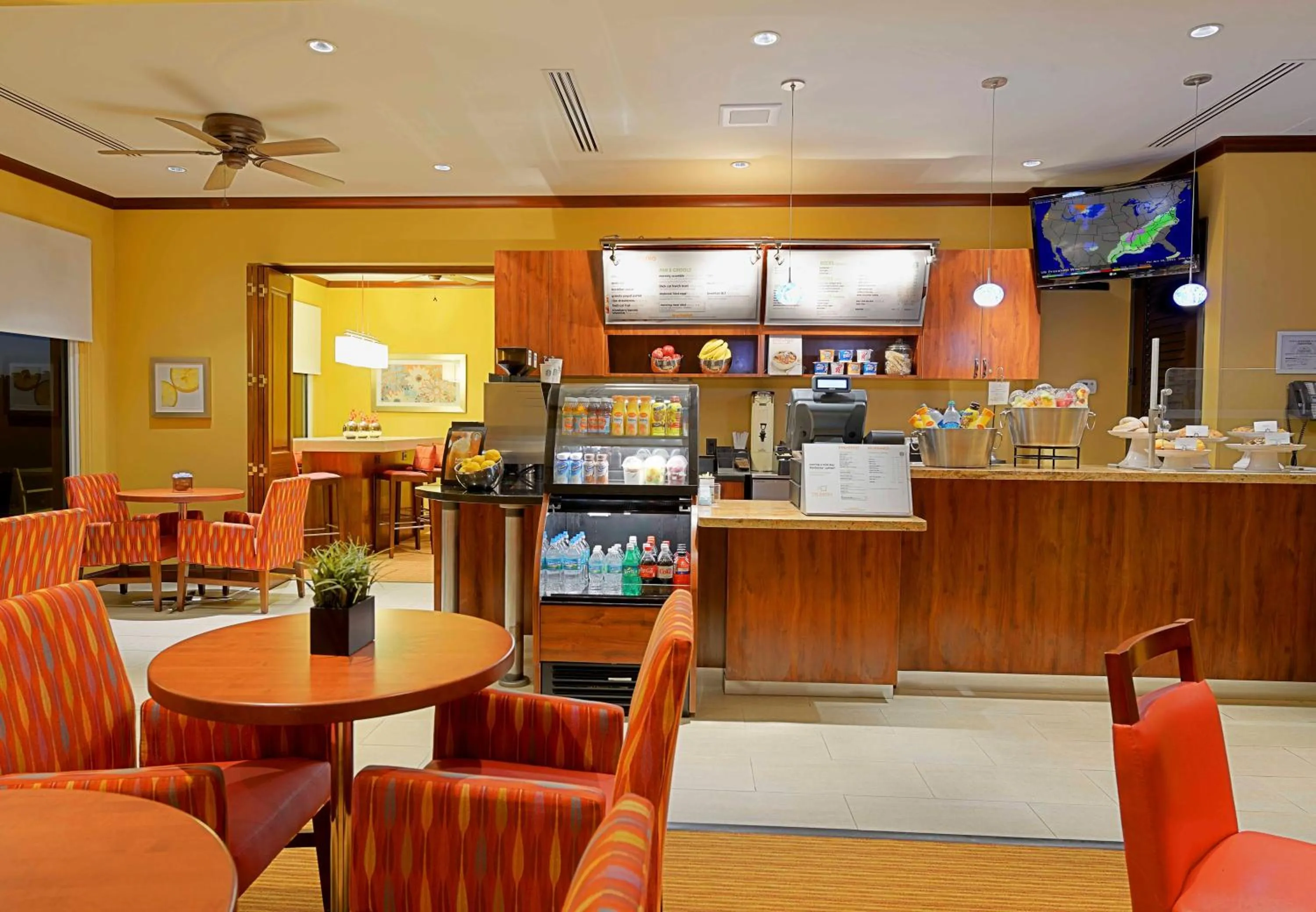 Continental breakfast in The Lucie