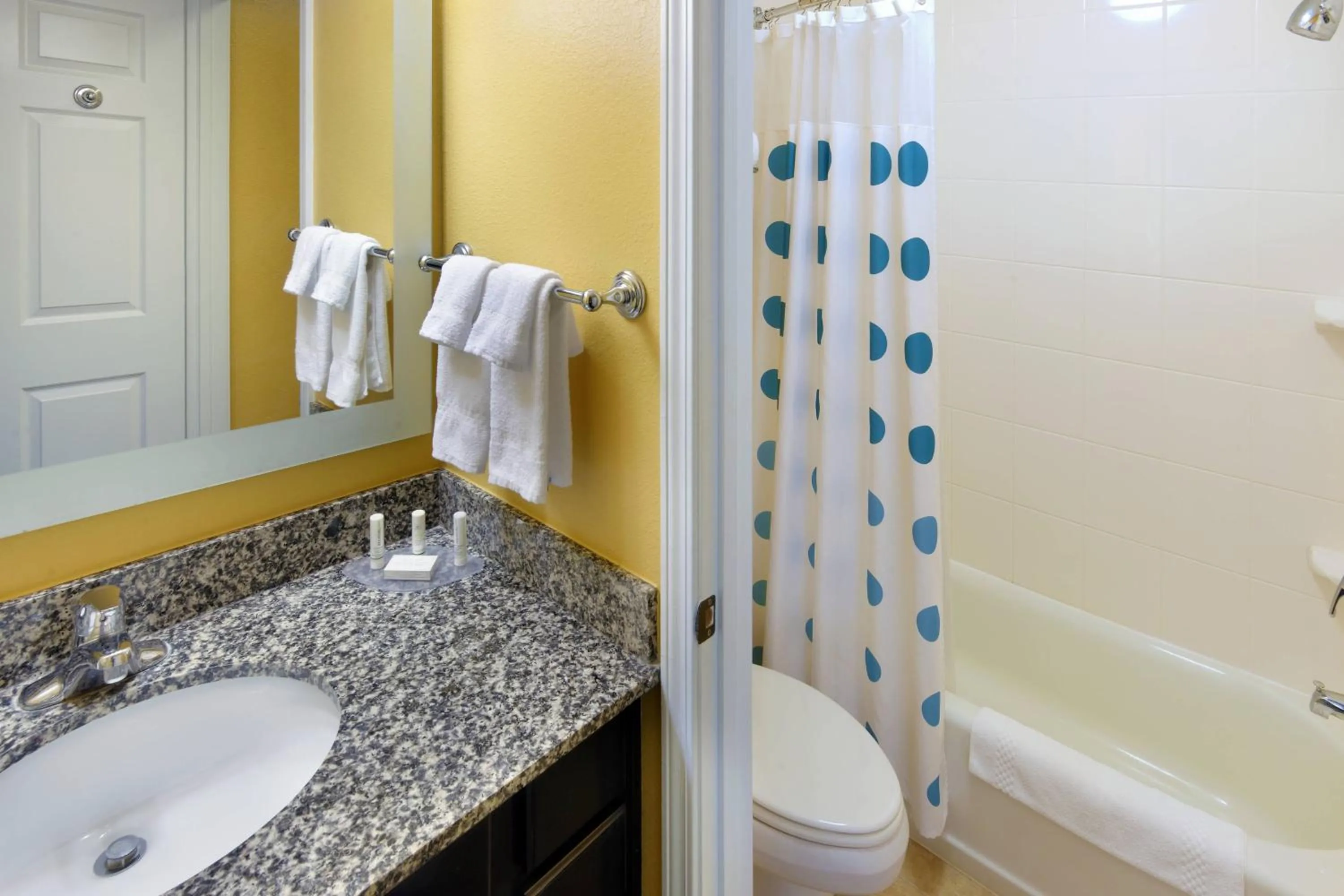 Photo of the whole room in TownePlace Suites Joplin