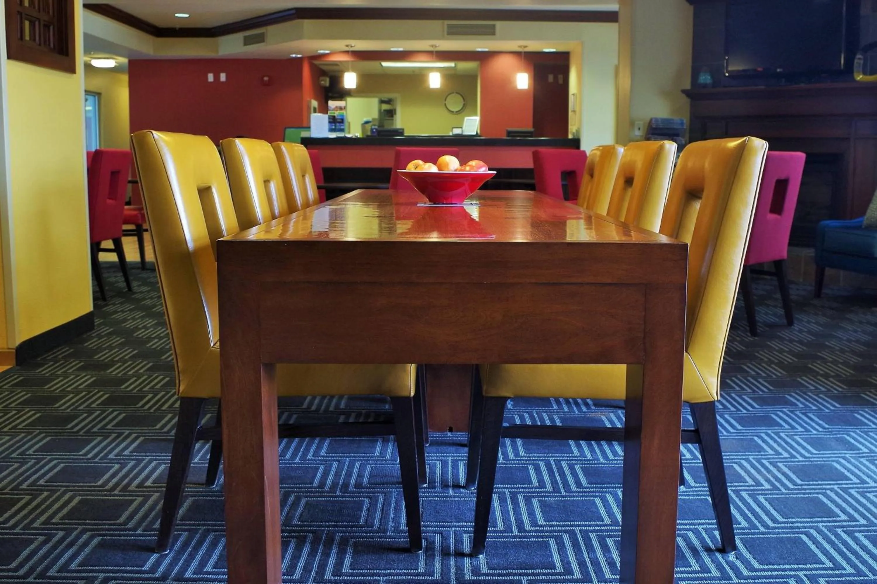 Lobby or reception in TownePlace Suites Joplin