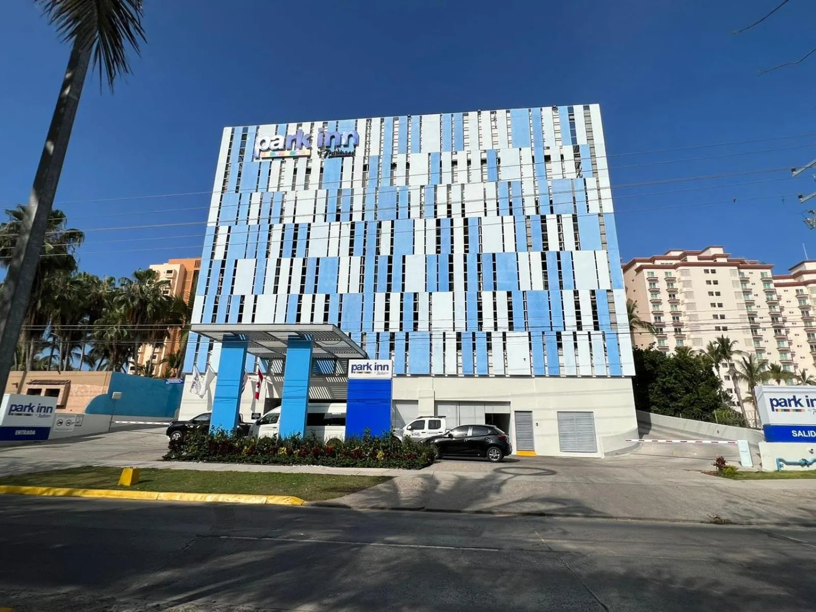 Property building in Park Inn by Radisson Mazatlan