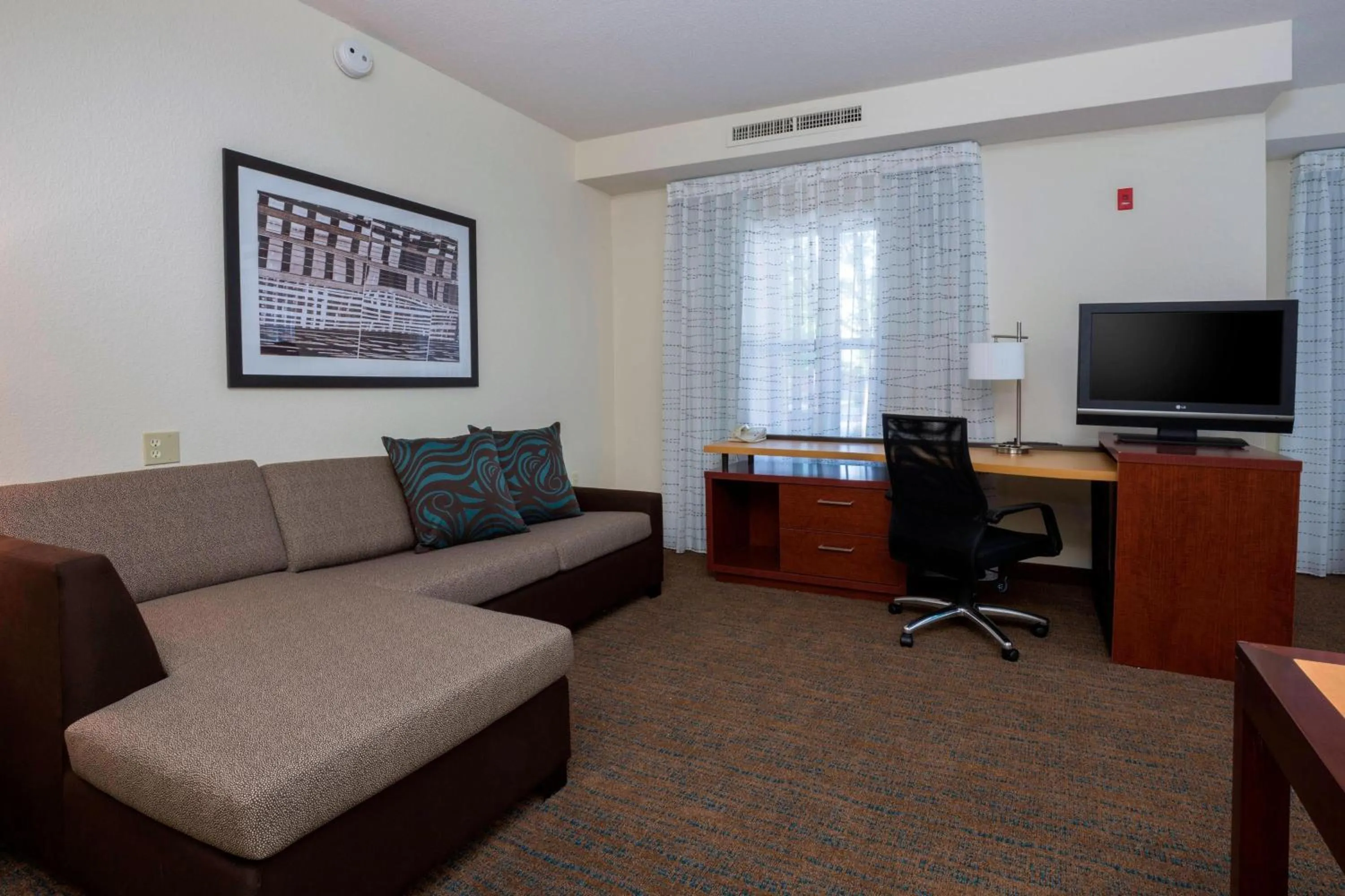 Living room in Residence Inn Kansas City Olathe