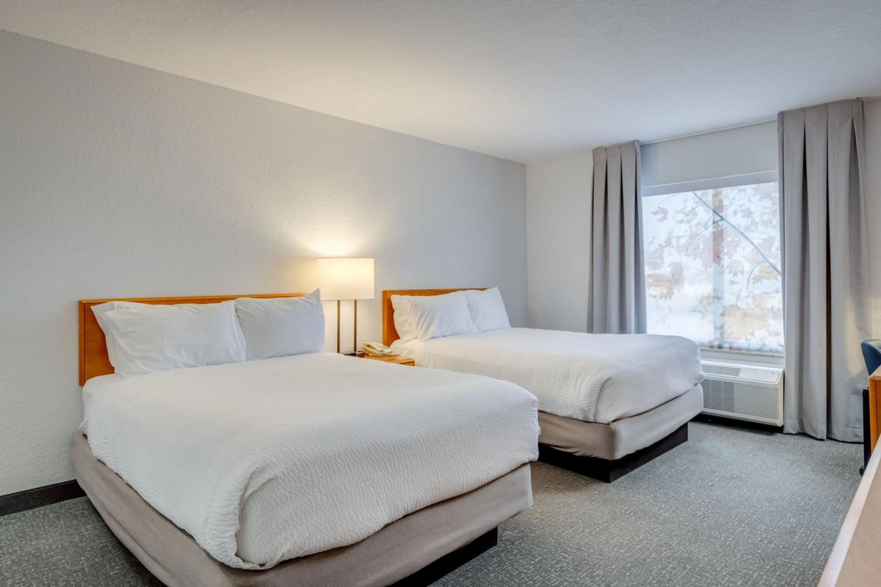 Photo of the whole room, Bed in Fairfield Inn & Suites by Marriott Lawton