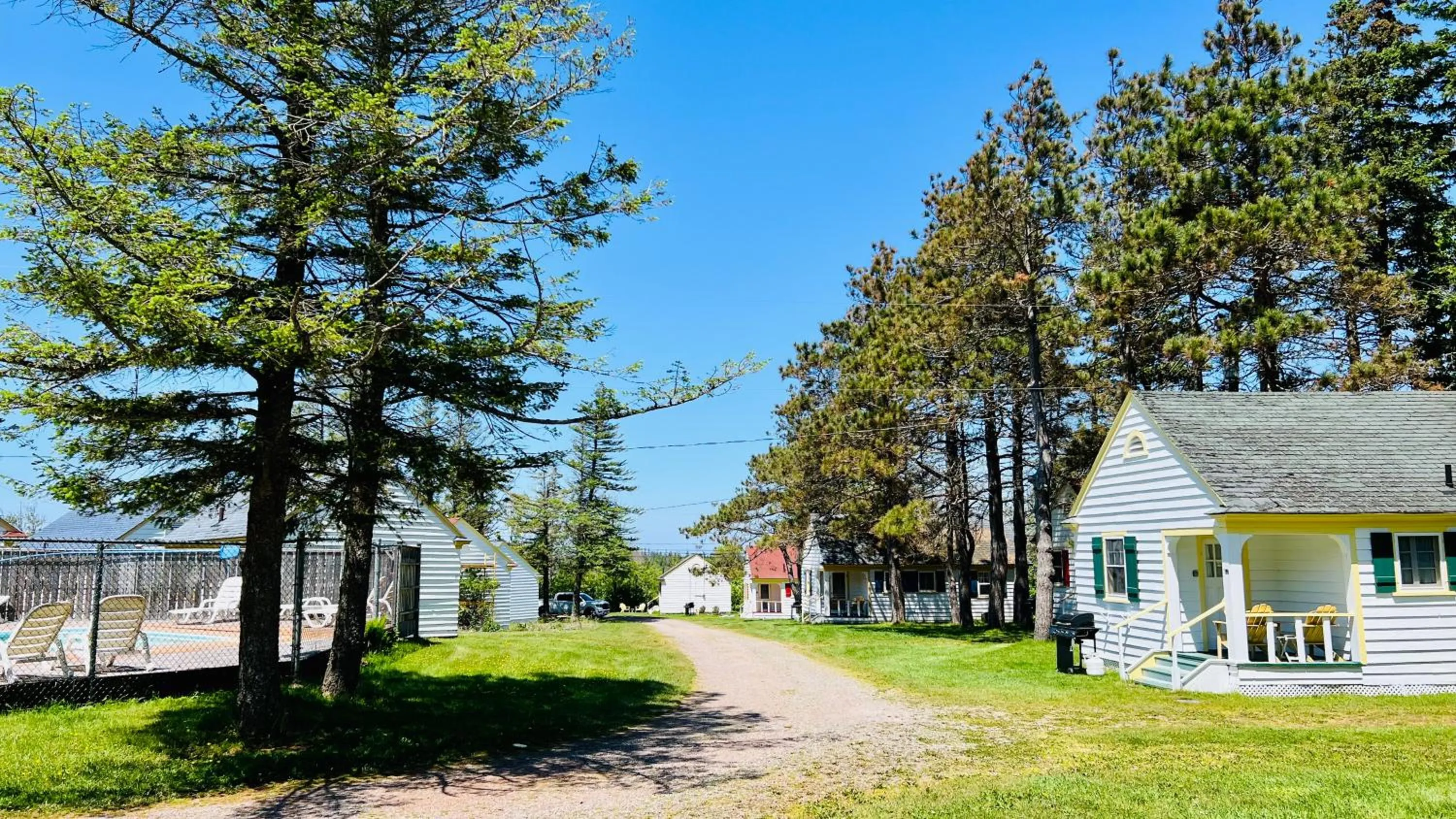 Property building in Green Gables Bungalow Court
