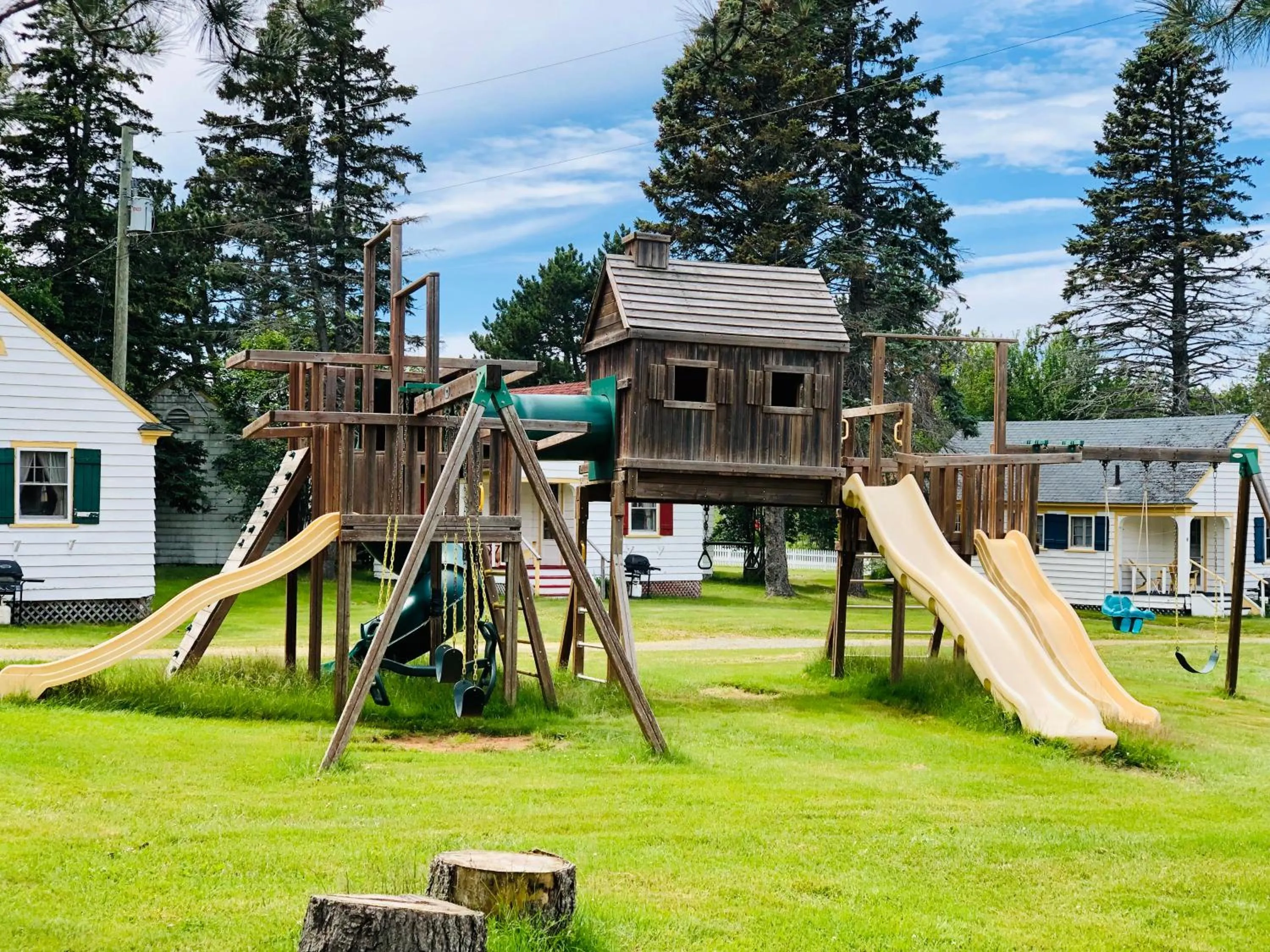 Children play ground in Green Gables Bungalow Court