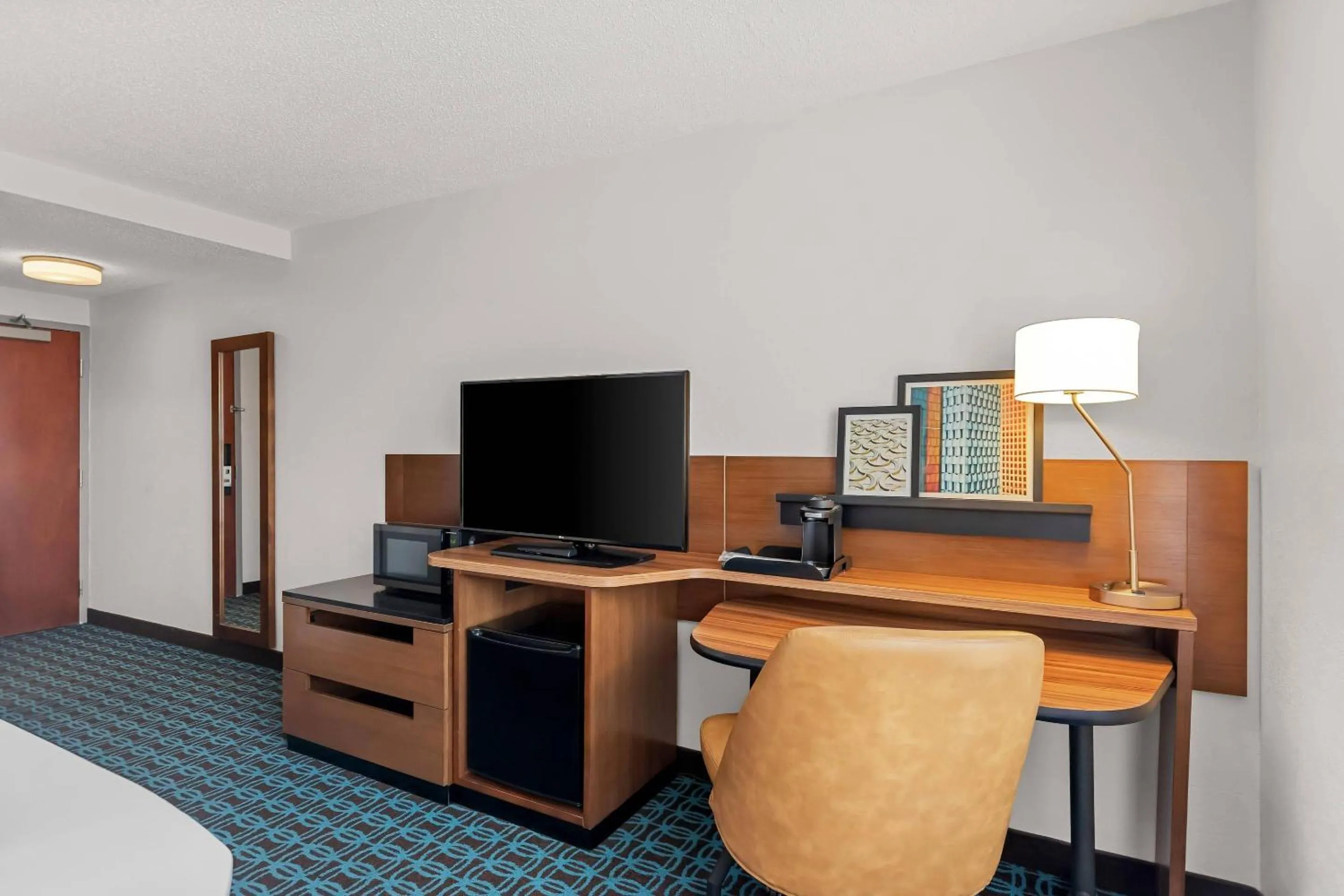 Bedroom in Comfort Inn & Suites Berea