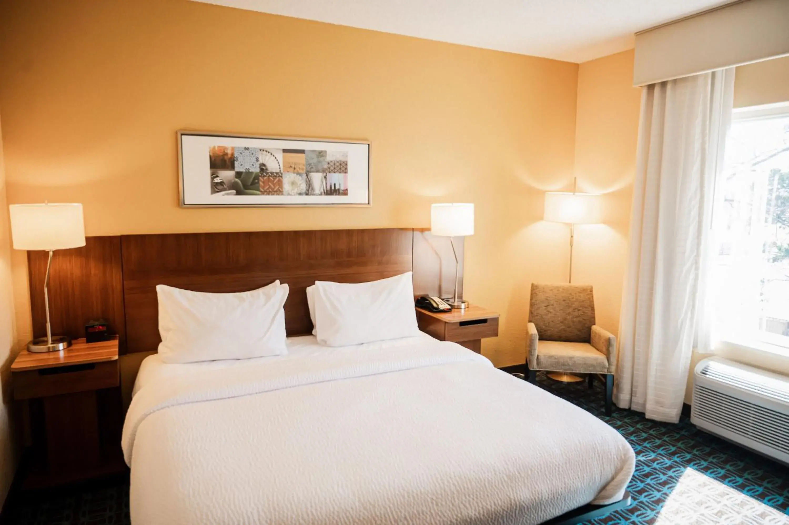 King Room in Fairfield by Marriott Russellville King Room in Fairfield by Marriott Russellville