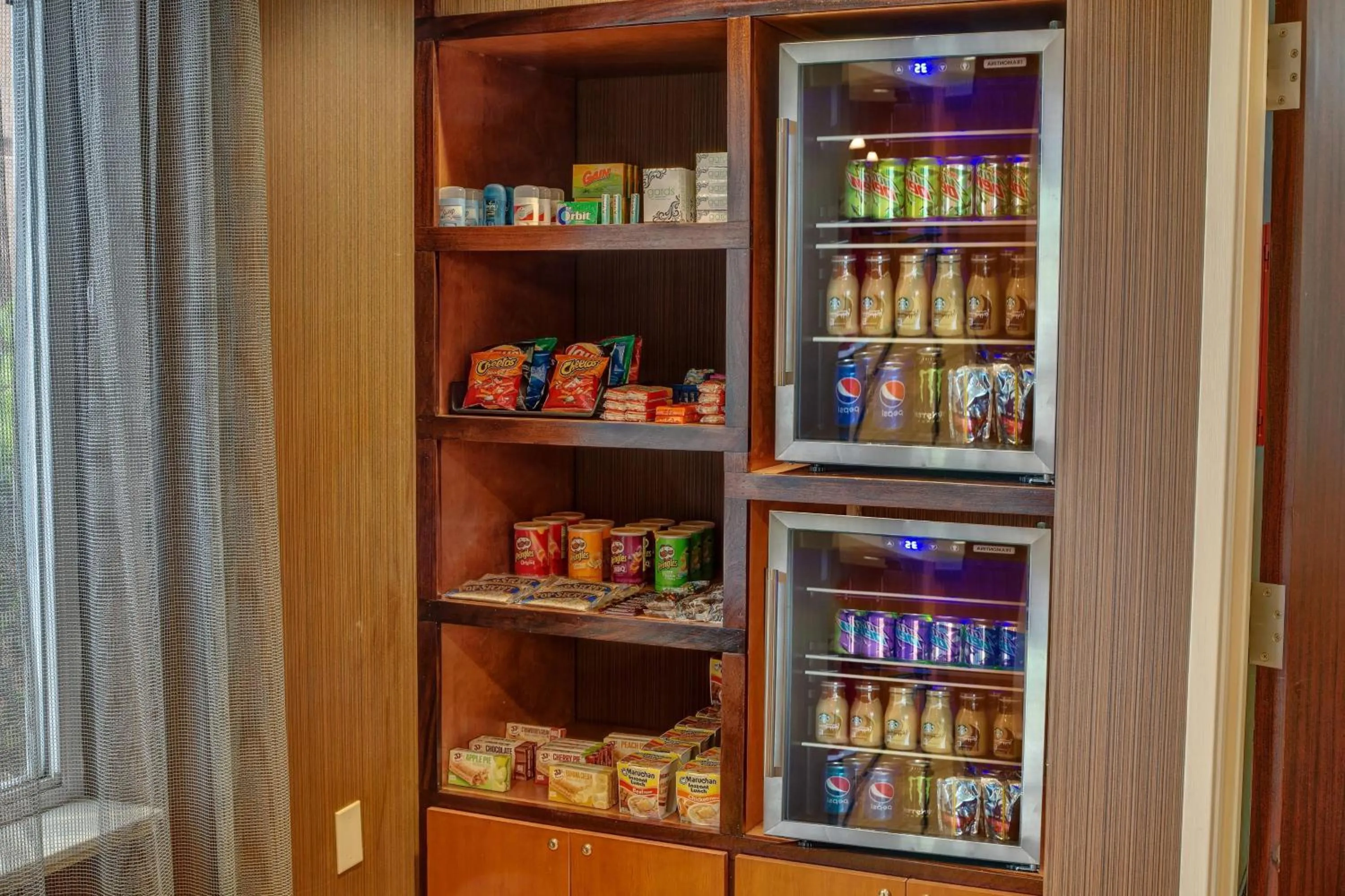 Food and drinks in Fairfield by Marriott Russellville