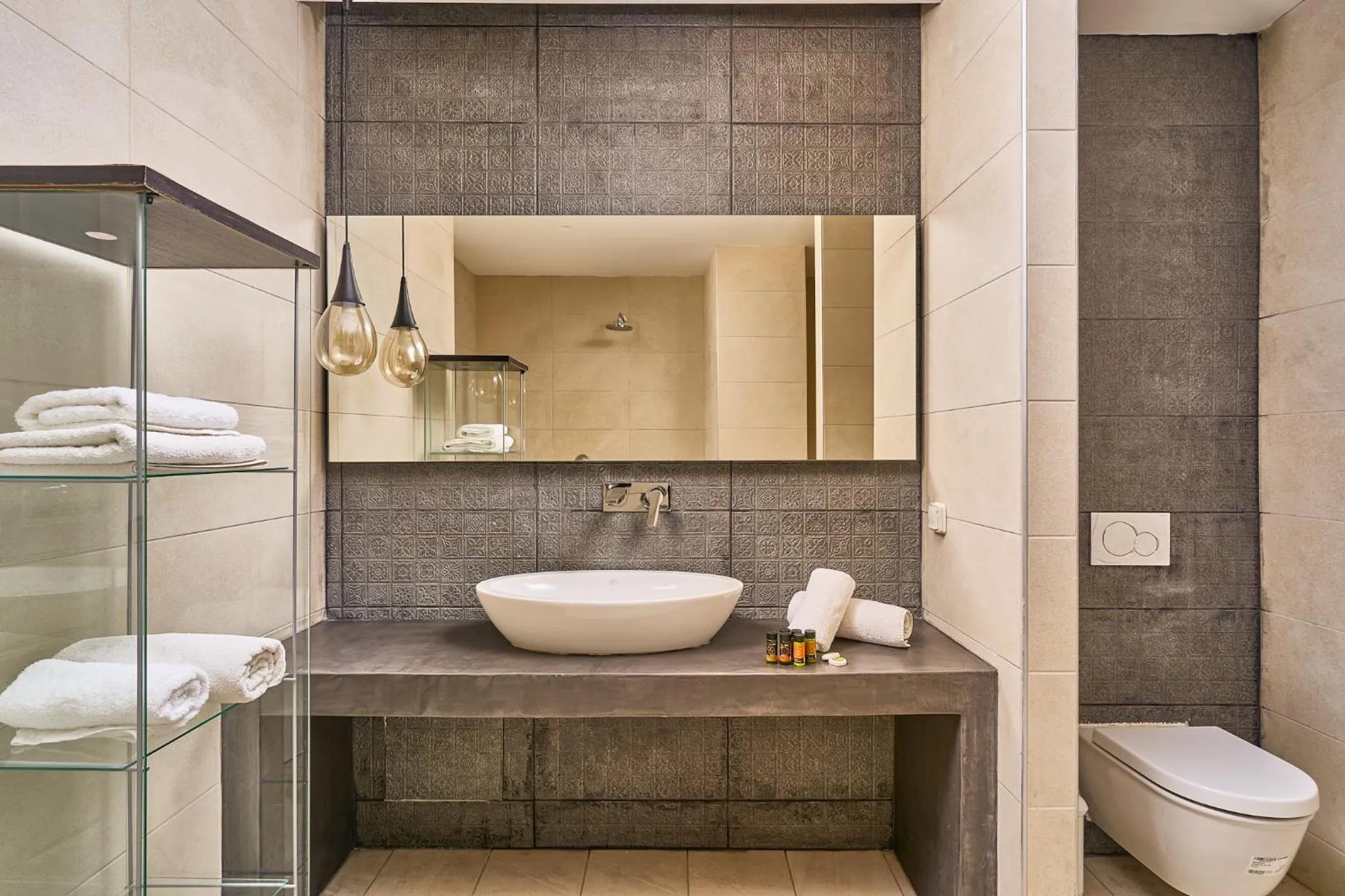 Arte & Mare Elia Luxury Suites and Villas