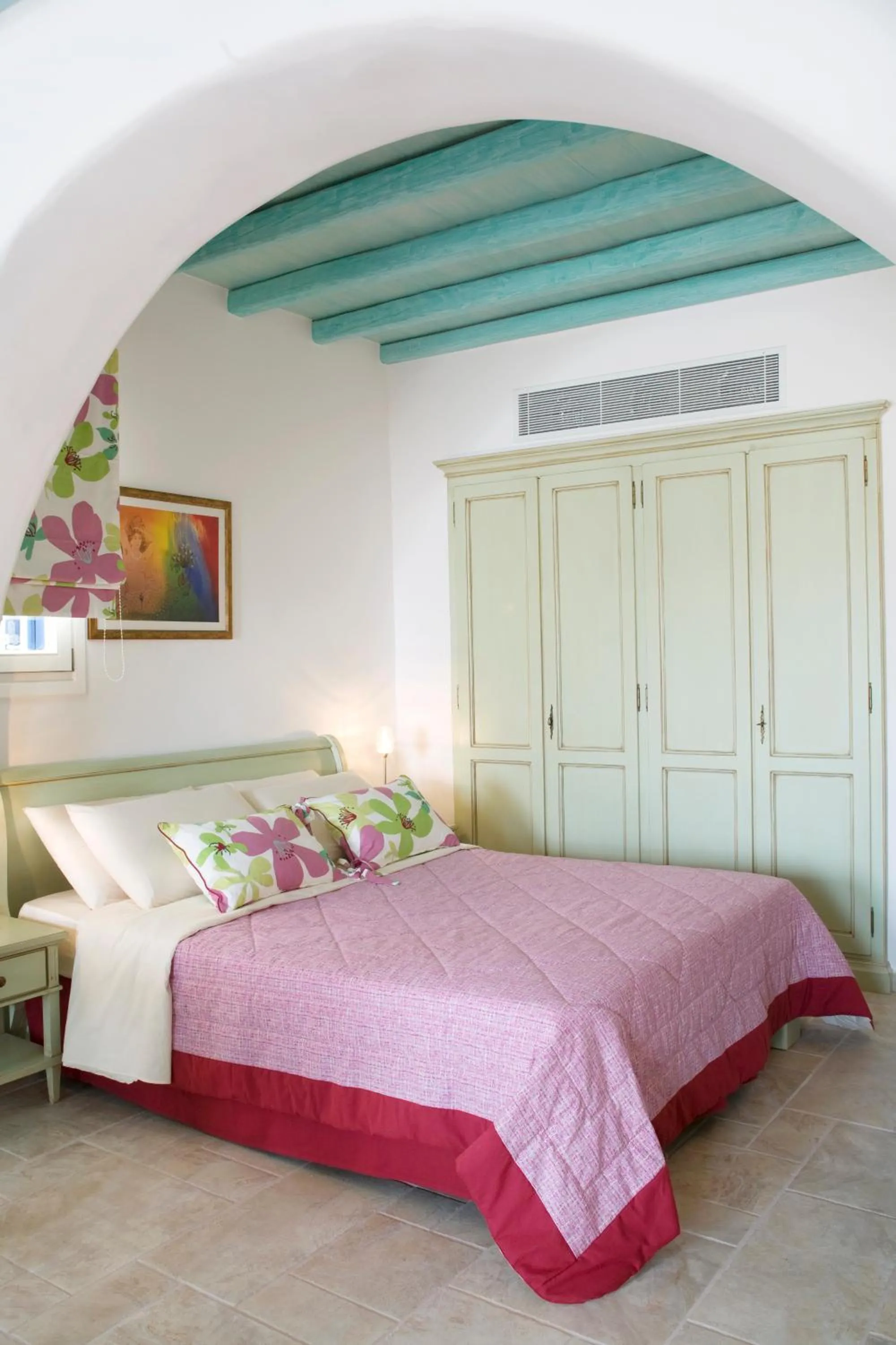 Photo of the whole room, Bed in Arte & Mare Elia Luxury Suites and Villas