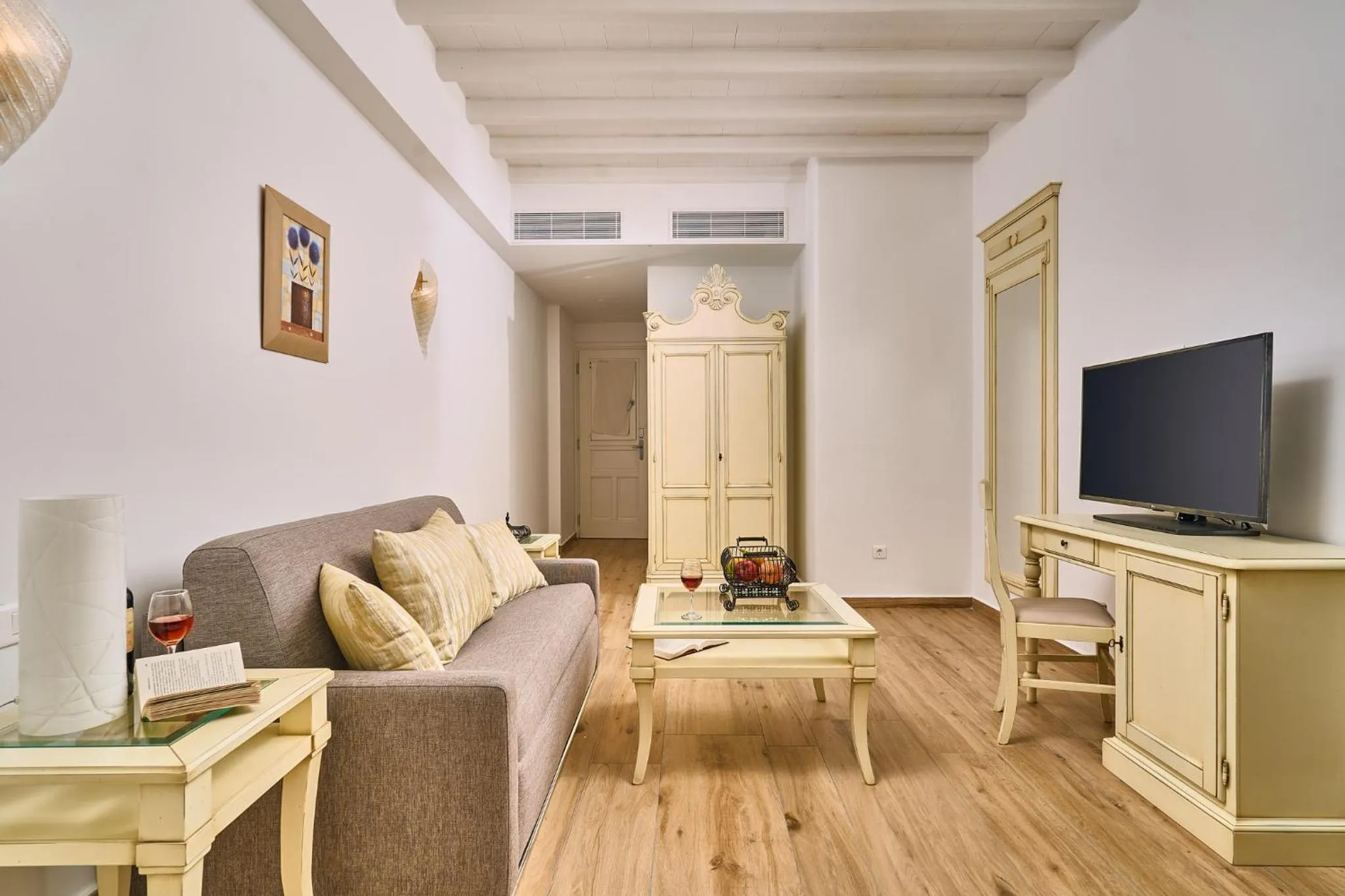 Arte & Mare Elia Luxury Suites and Villas