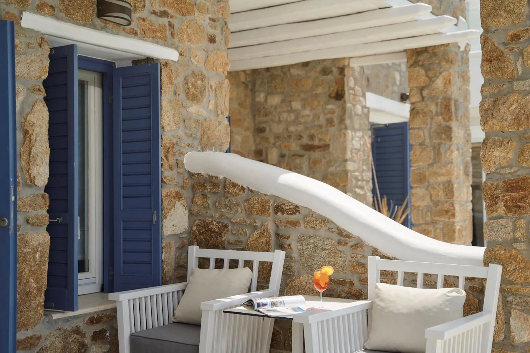 Arte & Mare Elia Luxury Suites and Villas