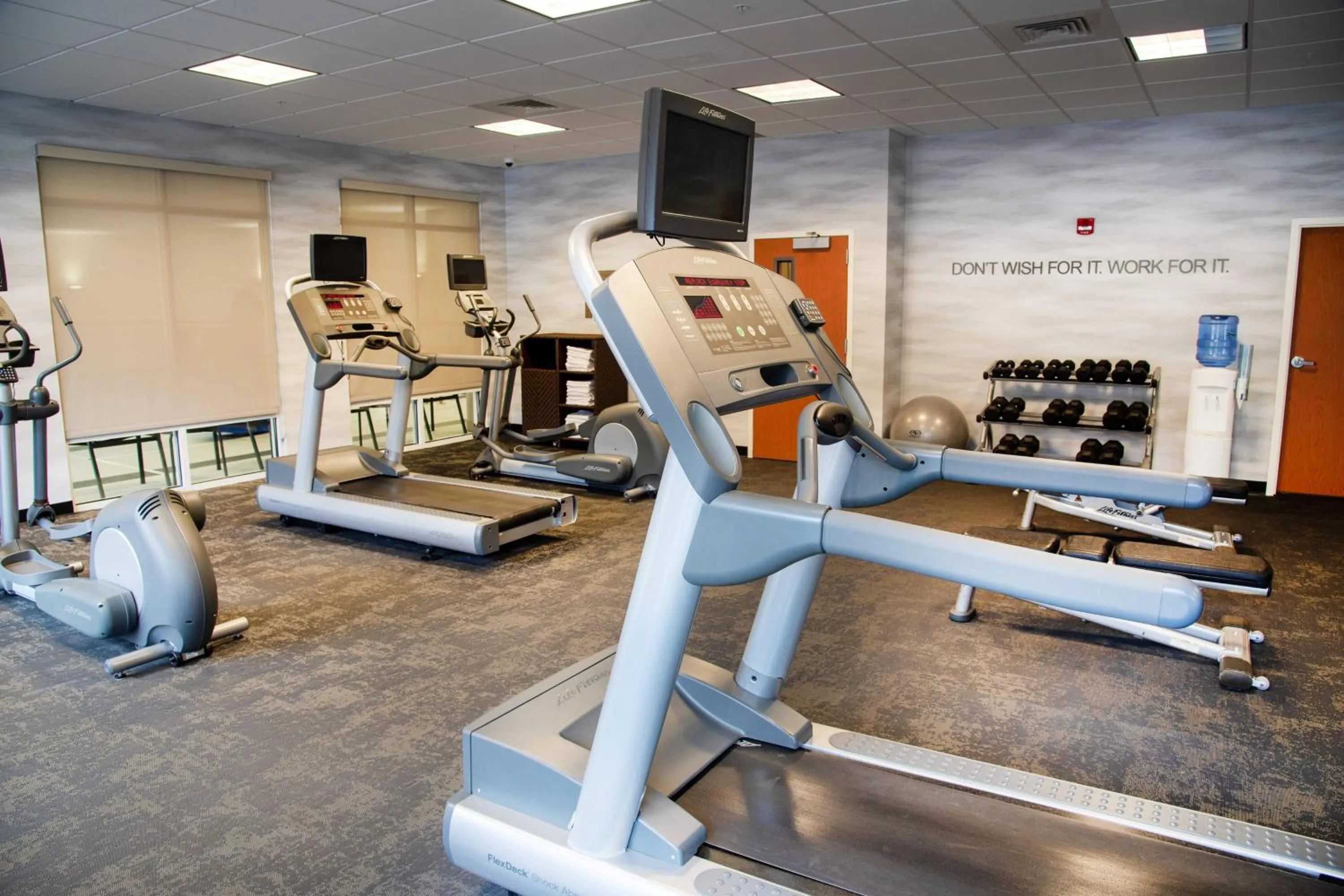 Fitness centre/facilities in Fairfield Inn & Suites Lewisburg