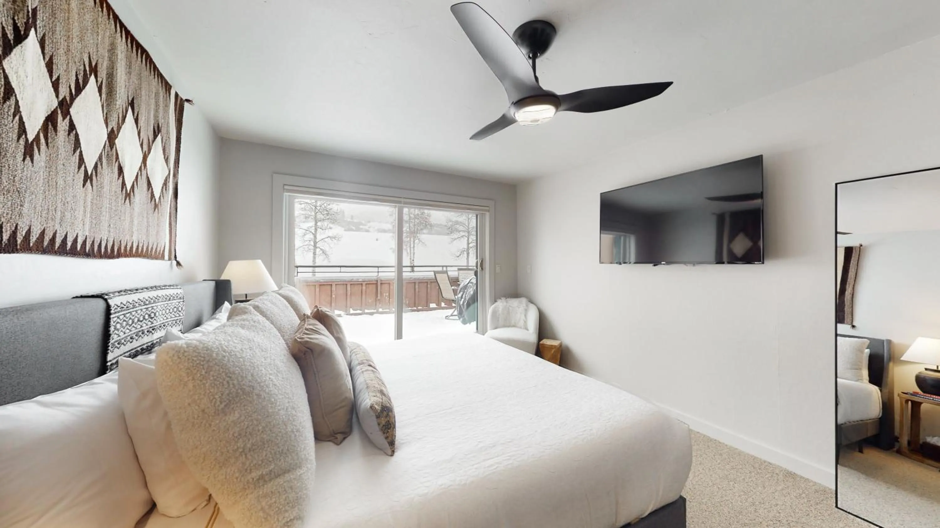 Bedroom, Bed in Villas at Snowmass CLub