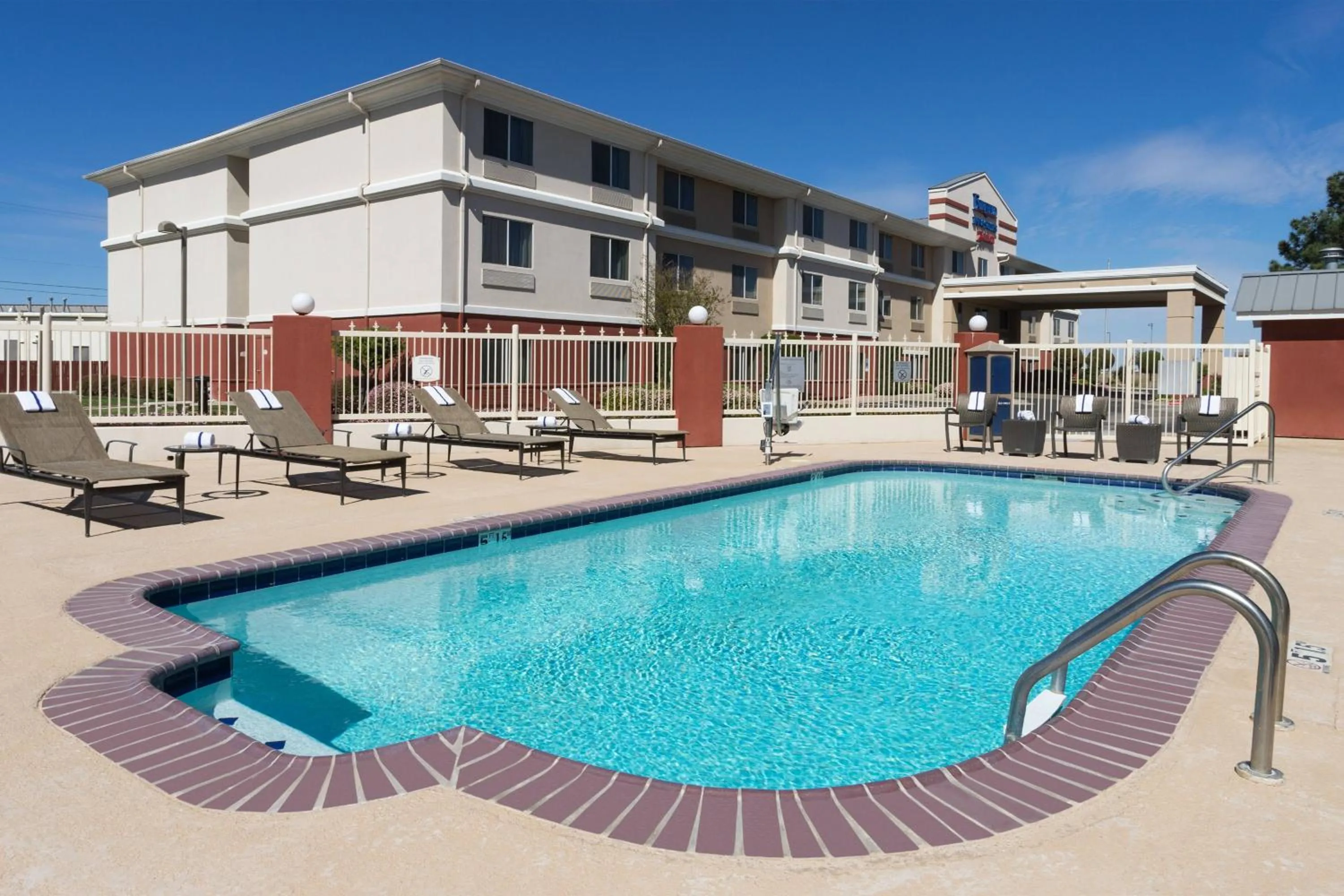 Swimming pool in Fairfield Inn & Suites by Marriott Odessa