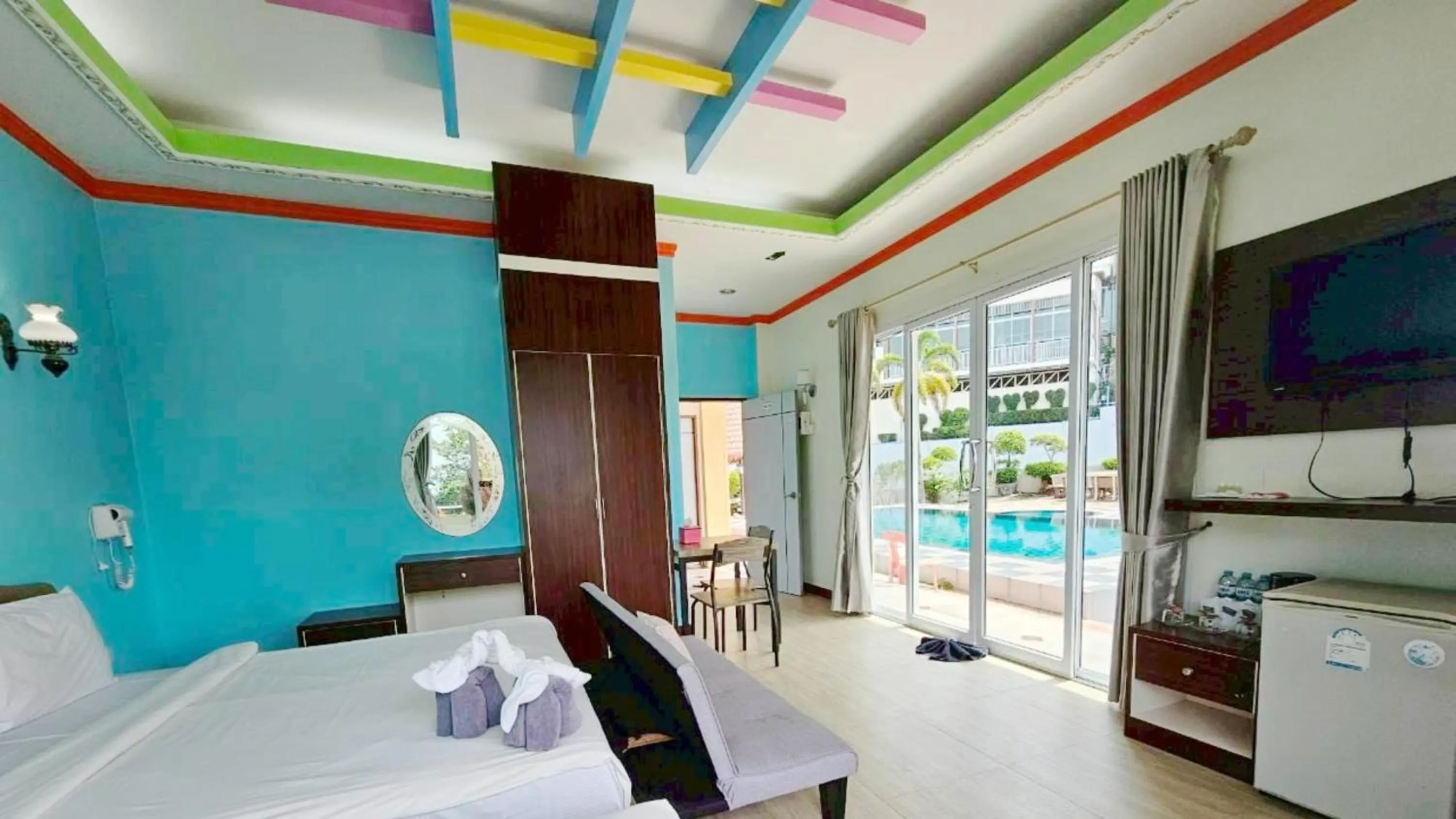 Bed in Lake Terrace Resort