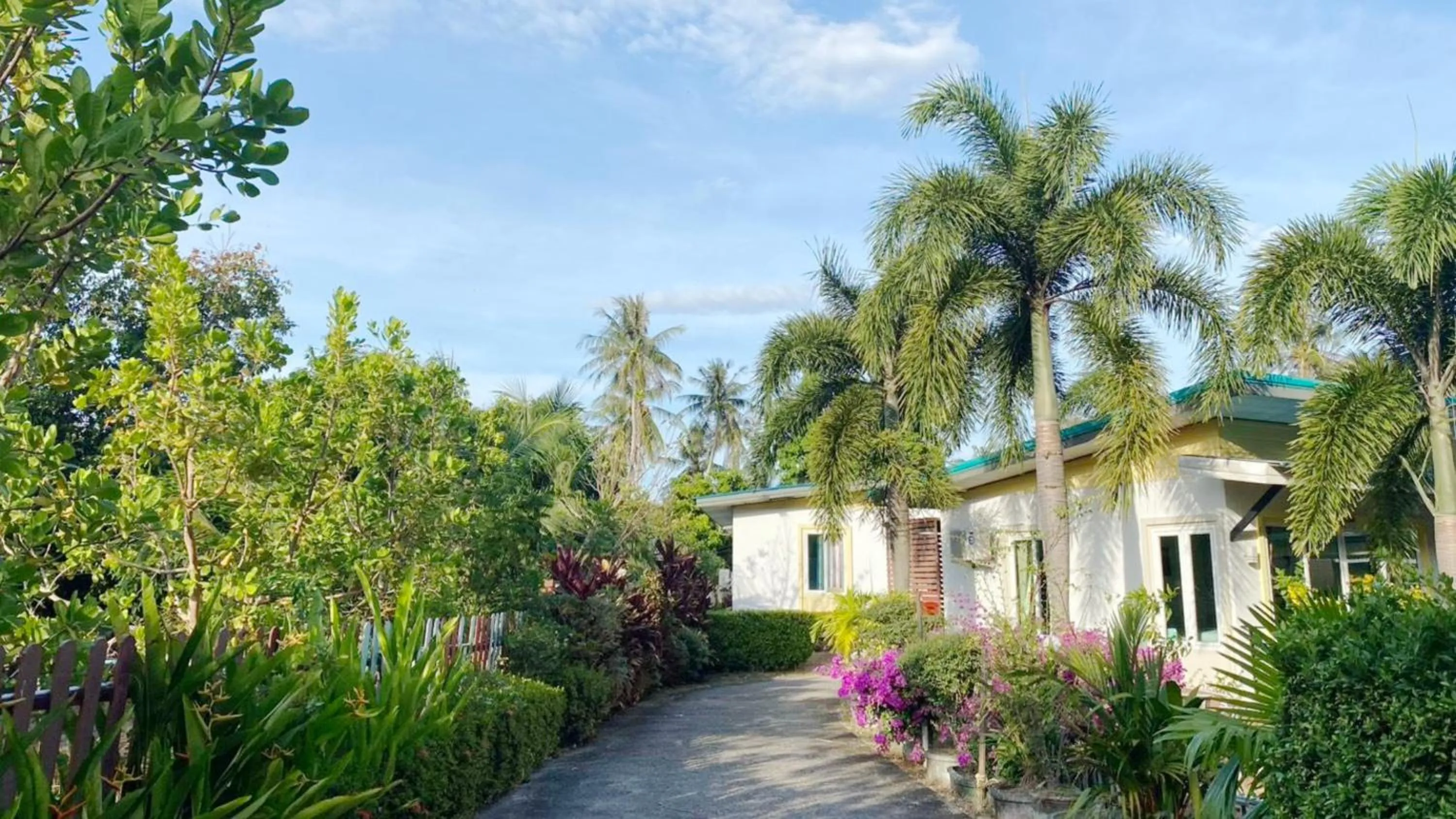 Garden view in Lake Terrace Resort