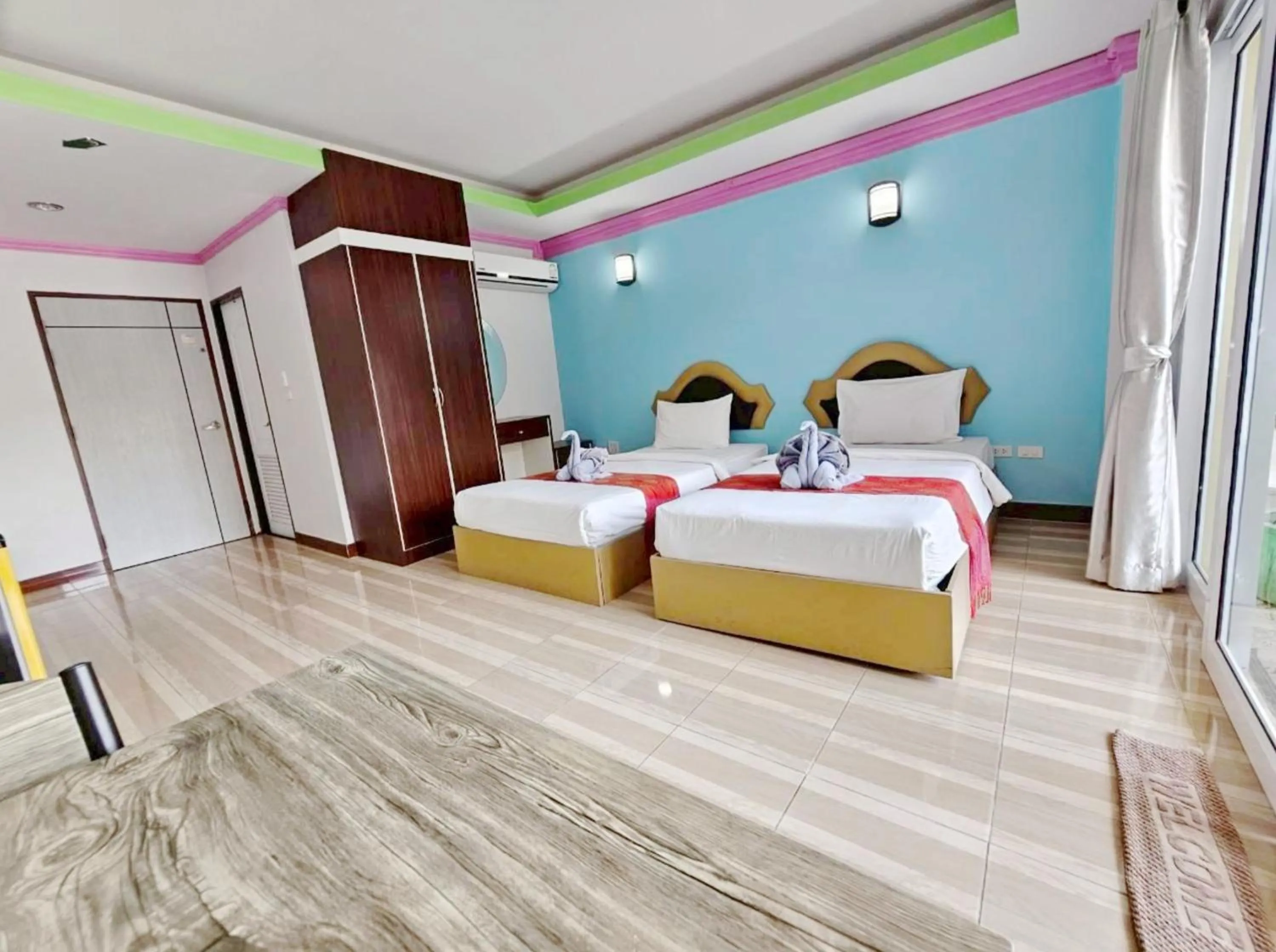 Bed in Lake Terrace Resort