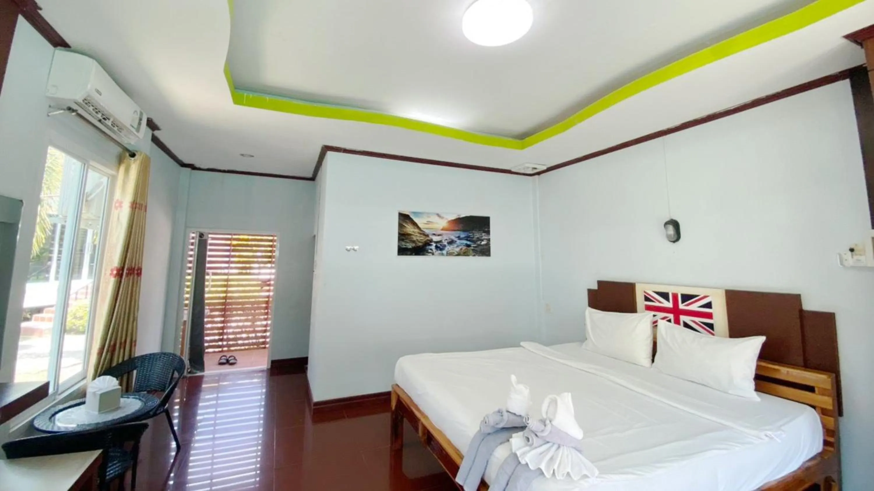 Bed in Lake Terrace Resort