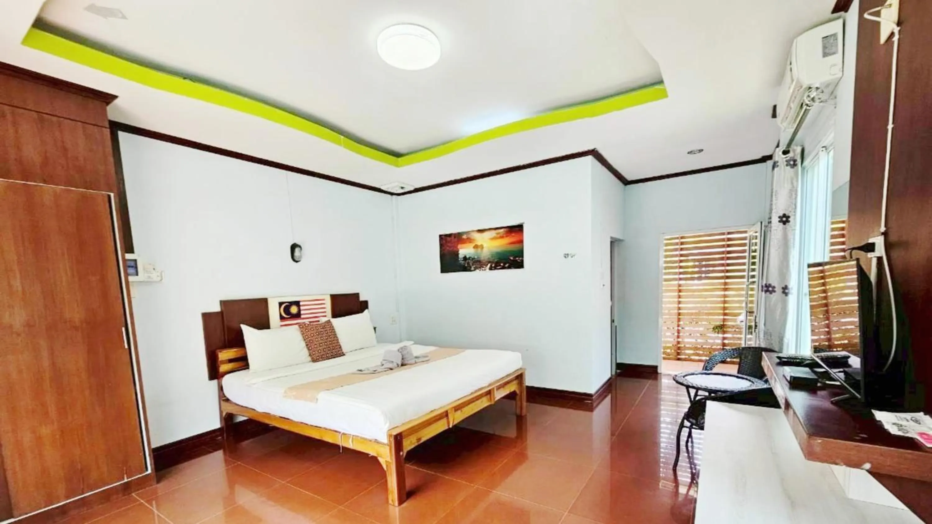 Bed in Lake Terrace Resort