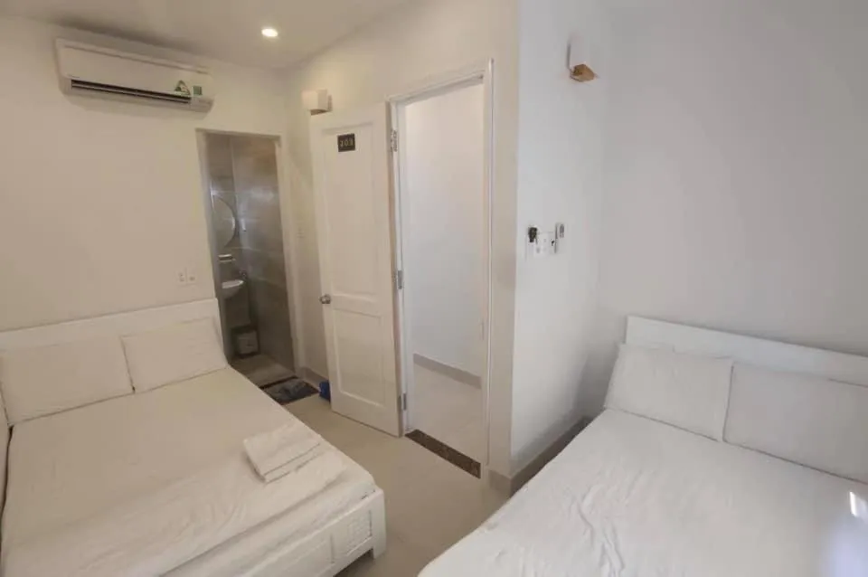 Bed in Full House Hostel