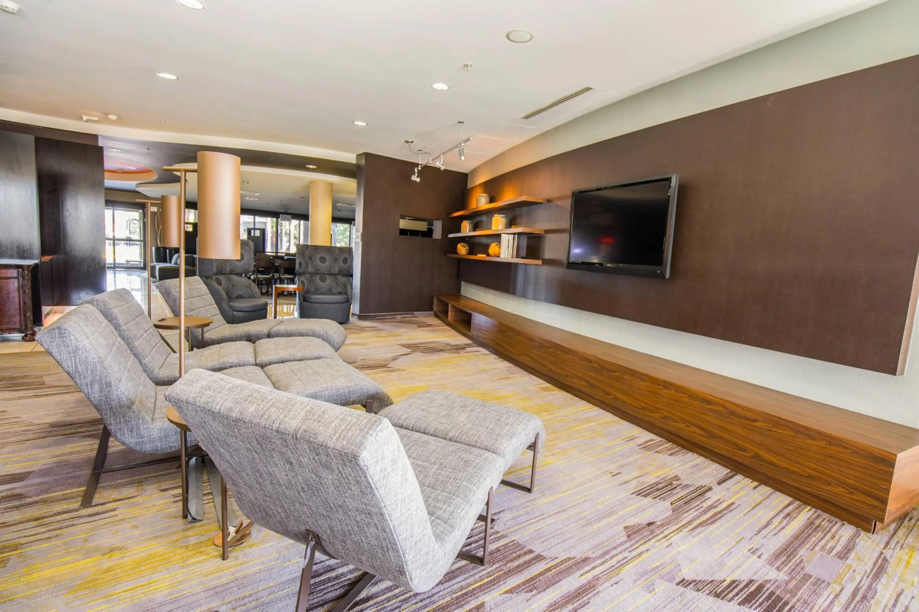 Lobby or reception in Courtyard by Marriott Merced