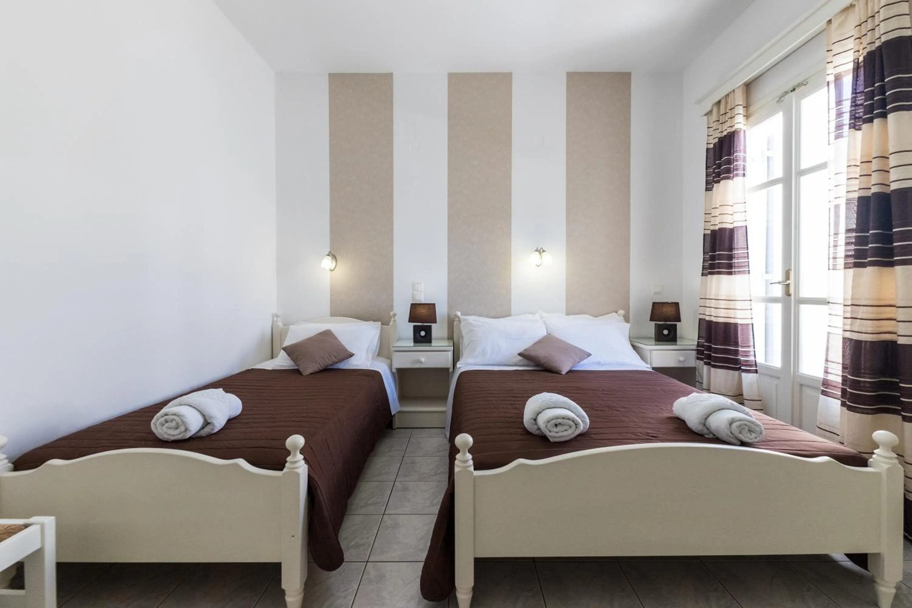 Bed in Joseph Studios