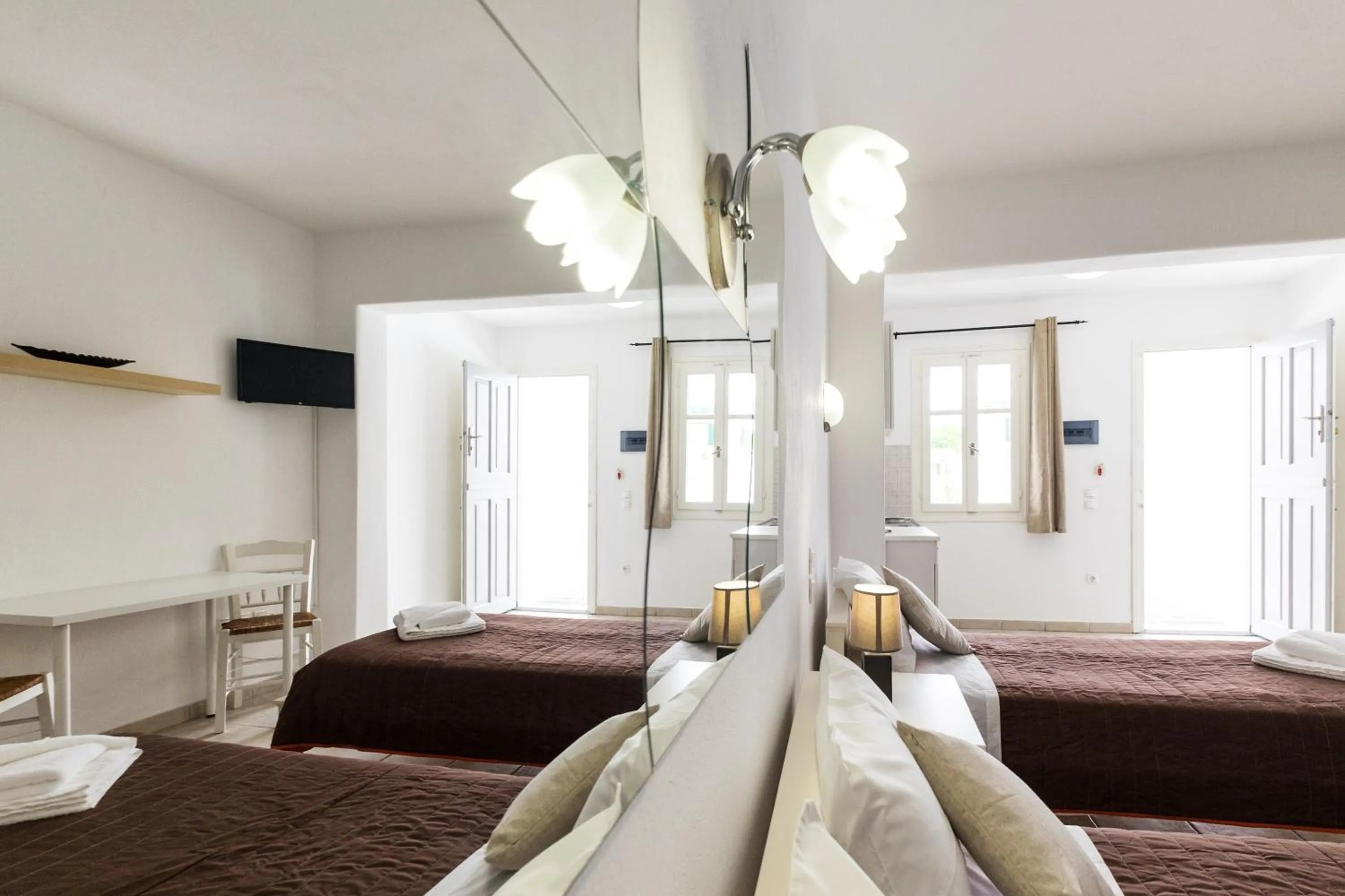 Bed in Joseph Studios