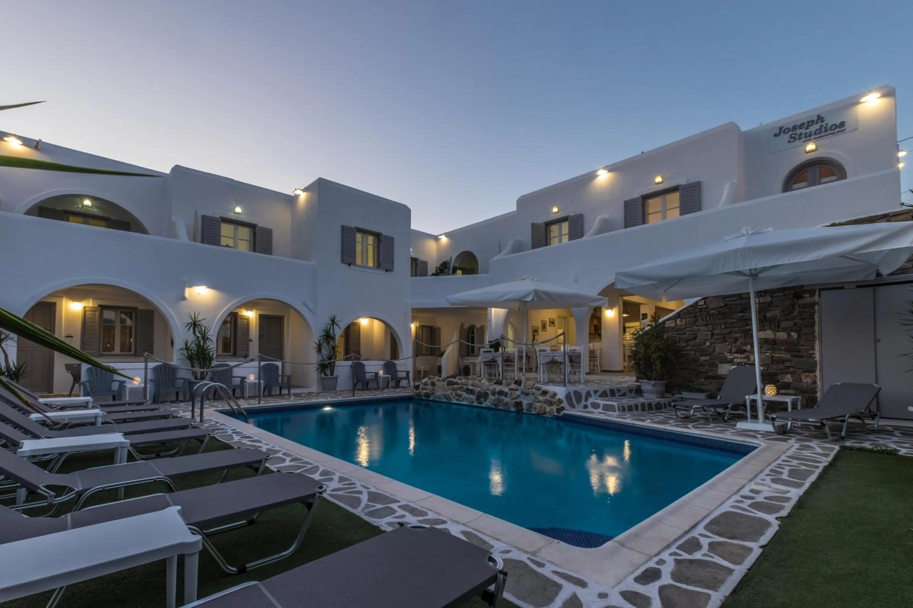 Property building in Joseph Studios