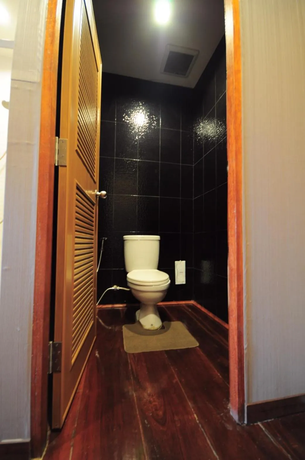 Toilet in Baan Keang Chon Ayutthaya บ้านเคียงชล อยุธยา