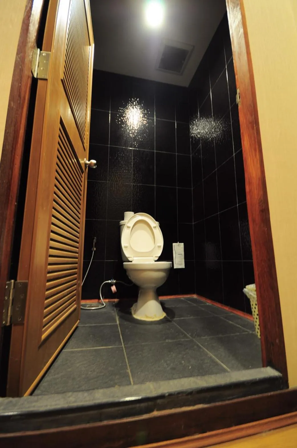 Toilet in Baan Keang Chon Ayutthaya บ้านเคียงชล อยุธยา