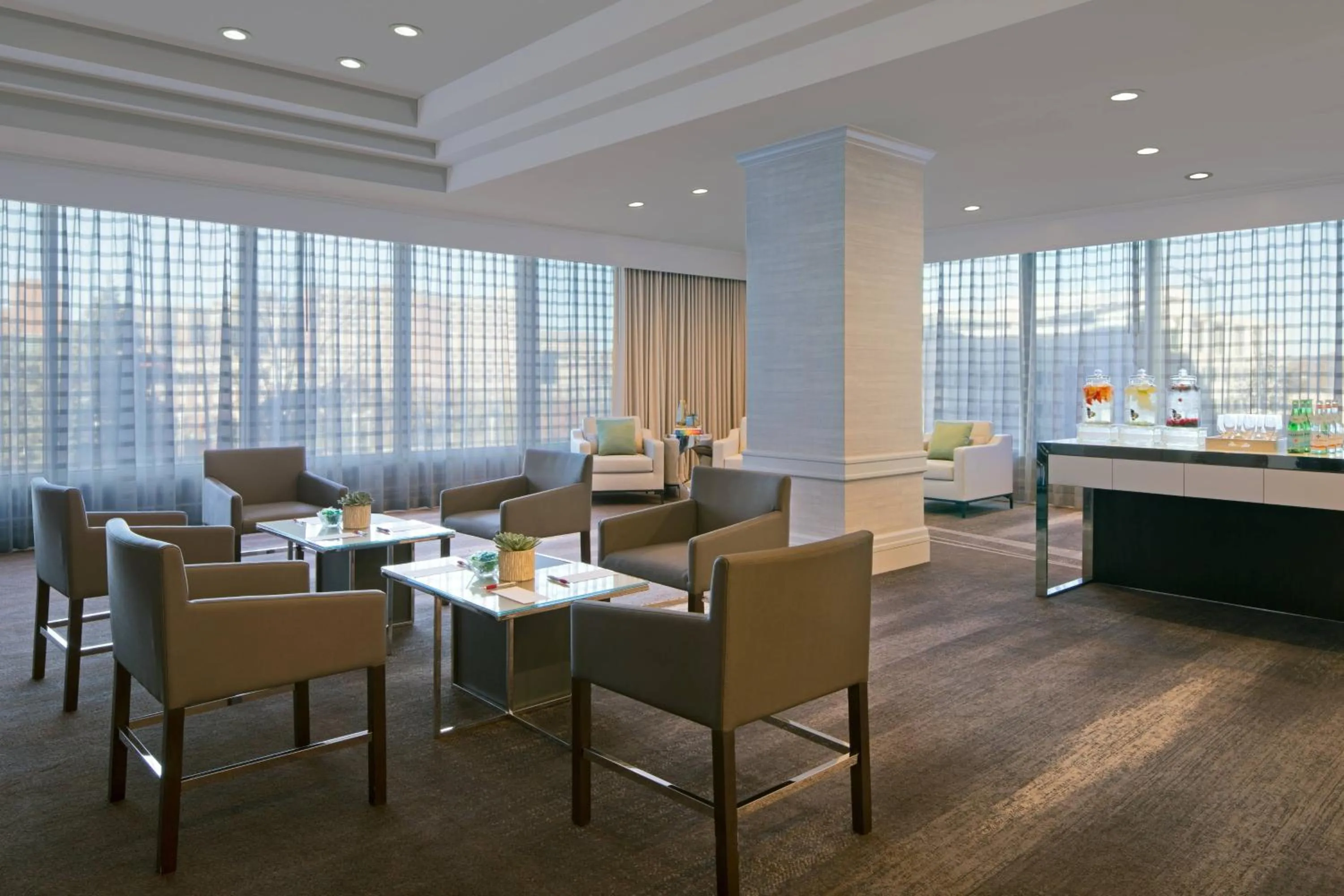 Meeting/conference room in Kansas City Marriott Country Club Plaza