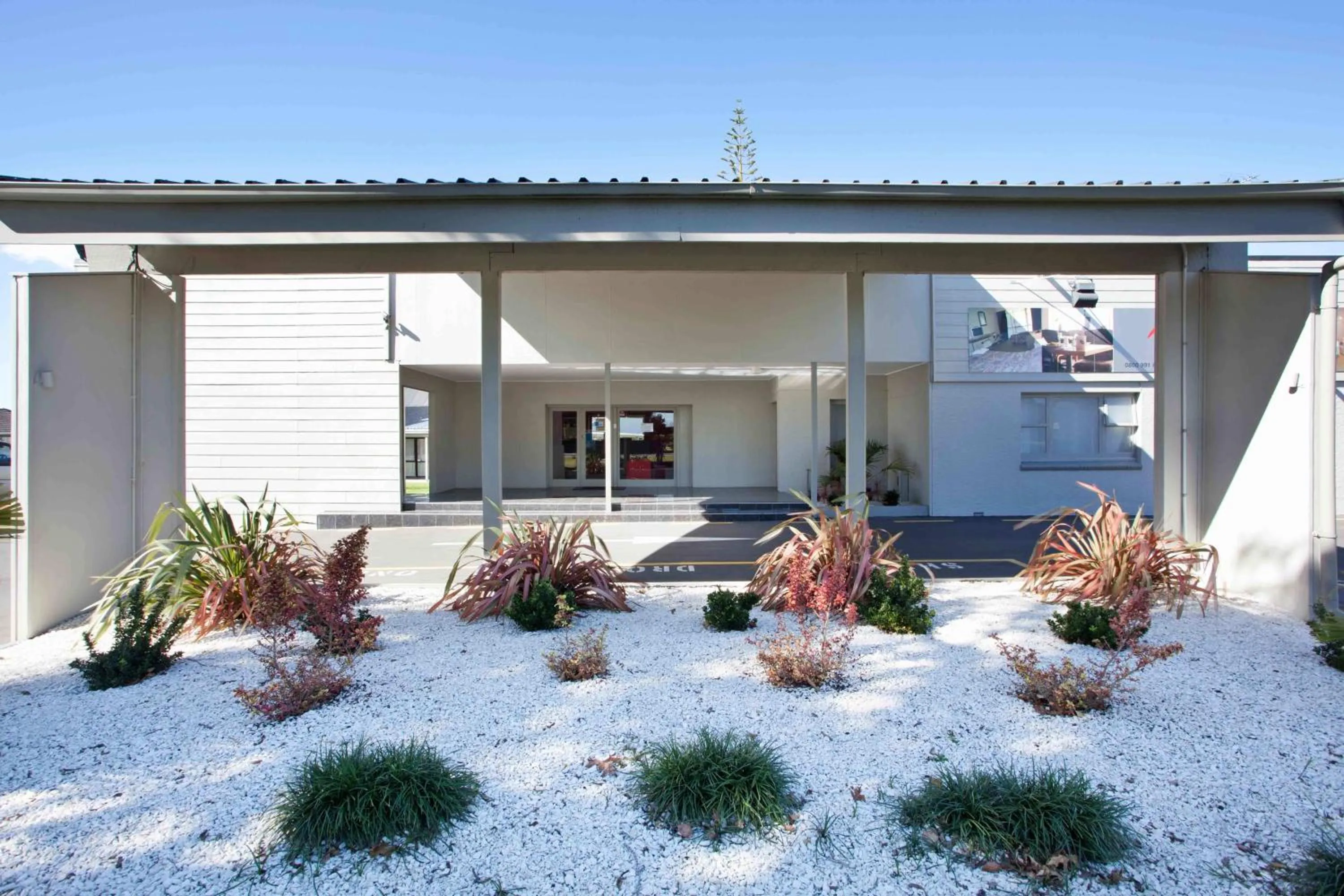 Facade/entrance in Auckland Airport Kiwi Motel