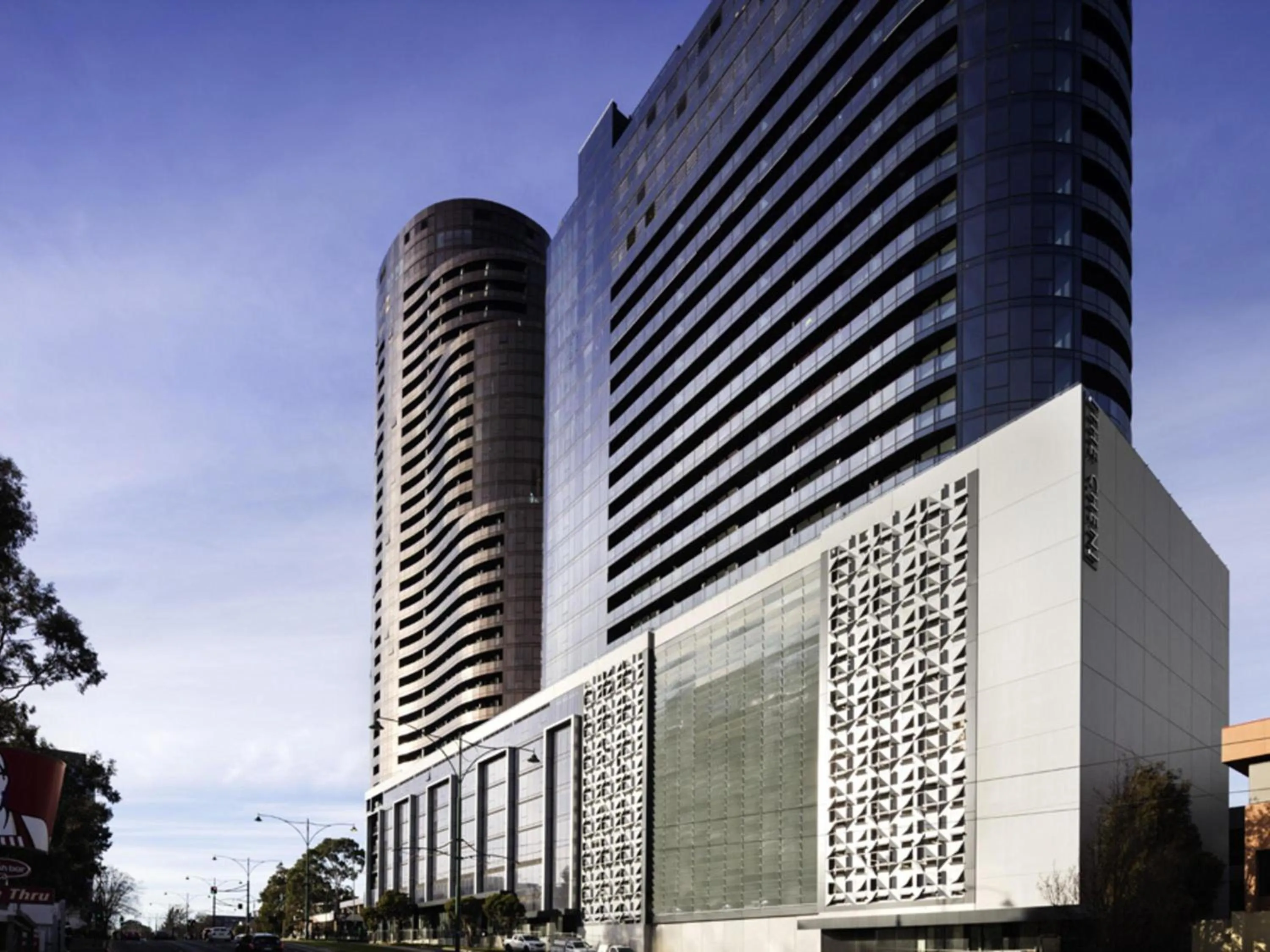 Property building in Art Series - The Chen