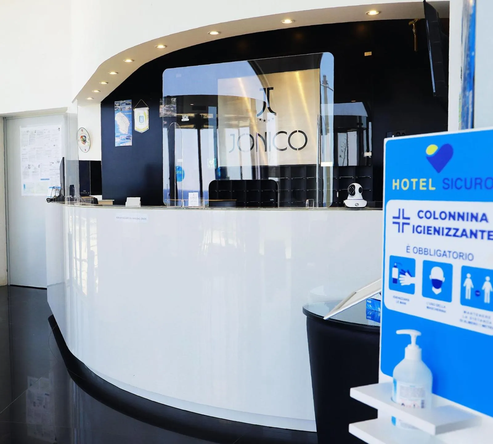 Staff in Jonico Hotel