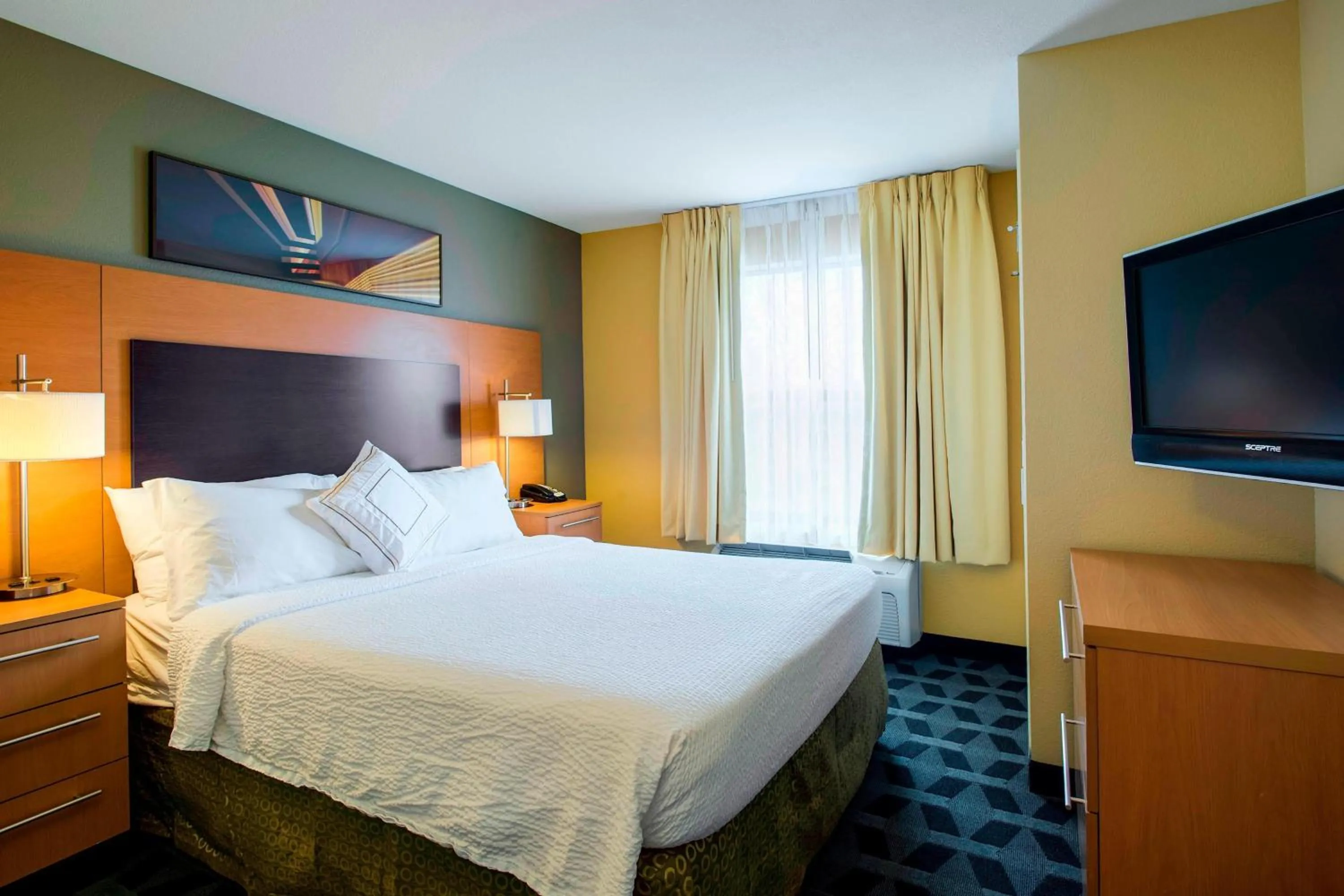Photo of the whole room, Bed in TownePlace Suites by Marriott Kansas City Overland Park