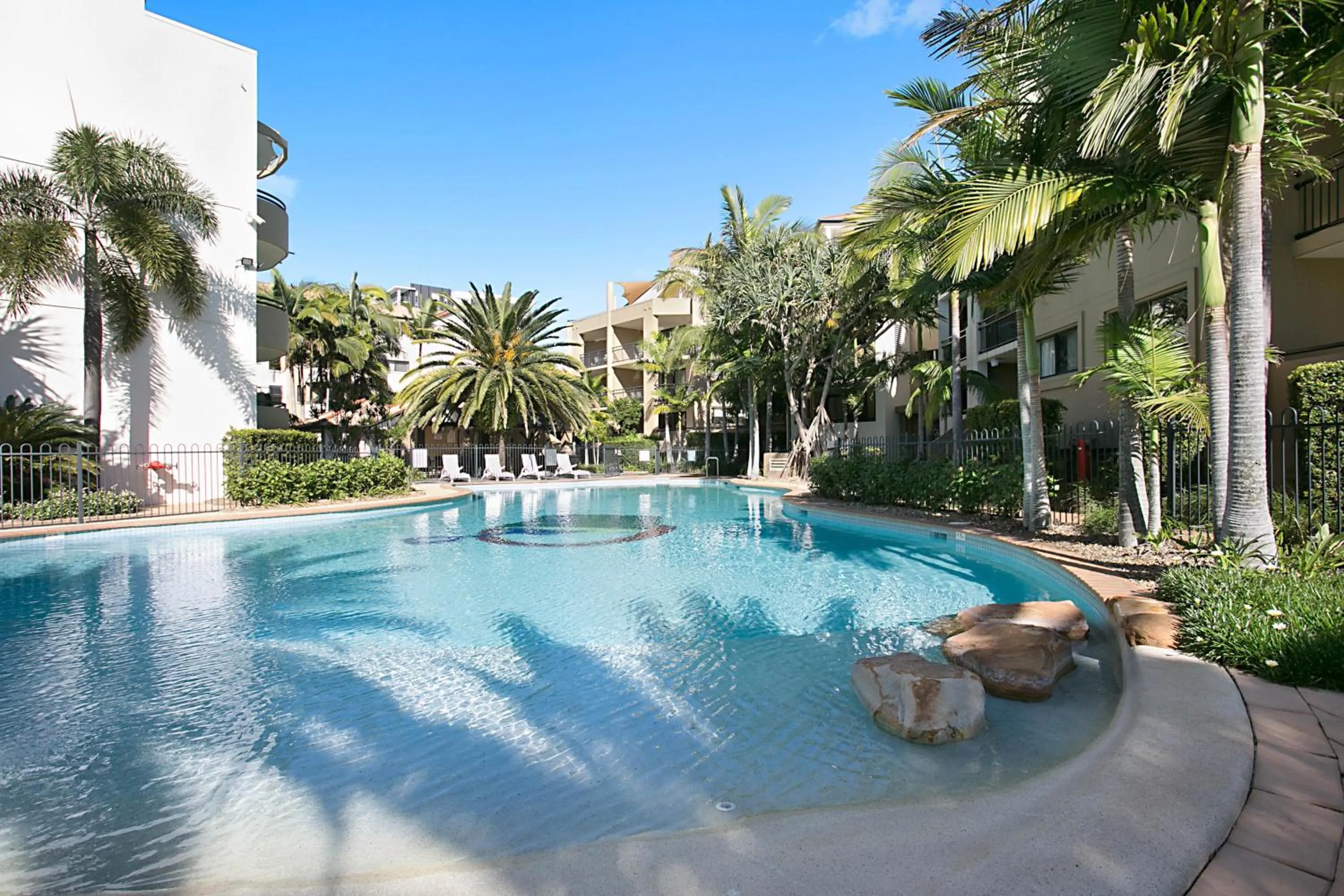 Property building in Sandcastles On The Broadwater