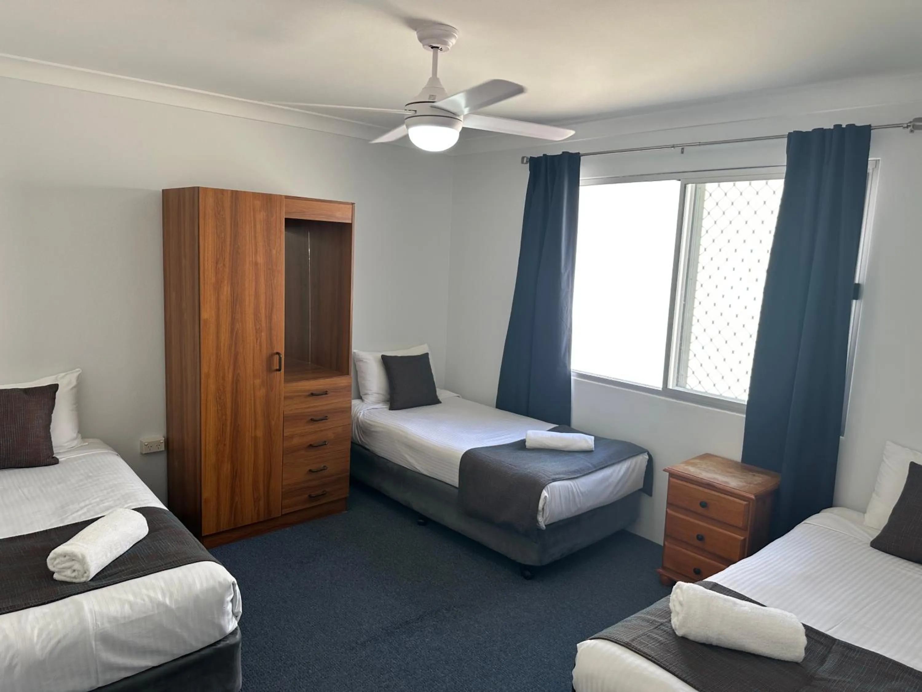 Bedroom, Bed in Bentleigh Motor Inn
