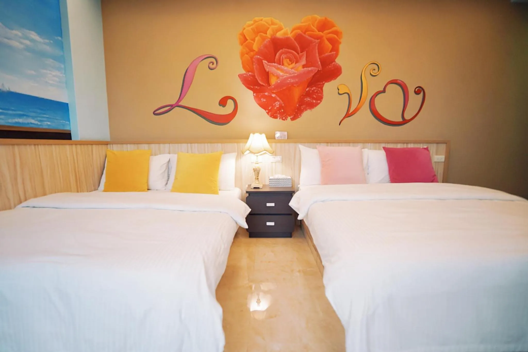 Bed in 夏之戀民宿 可包棟 近金城市區