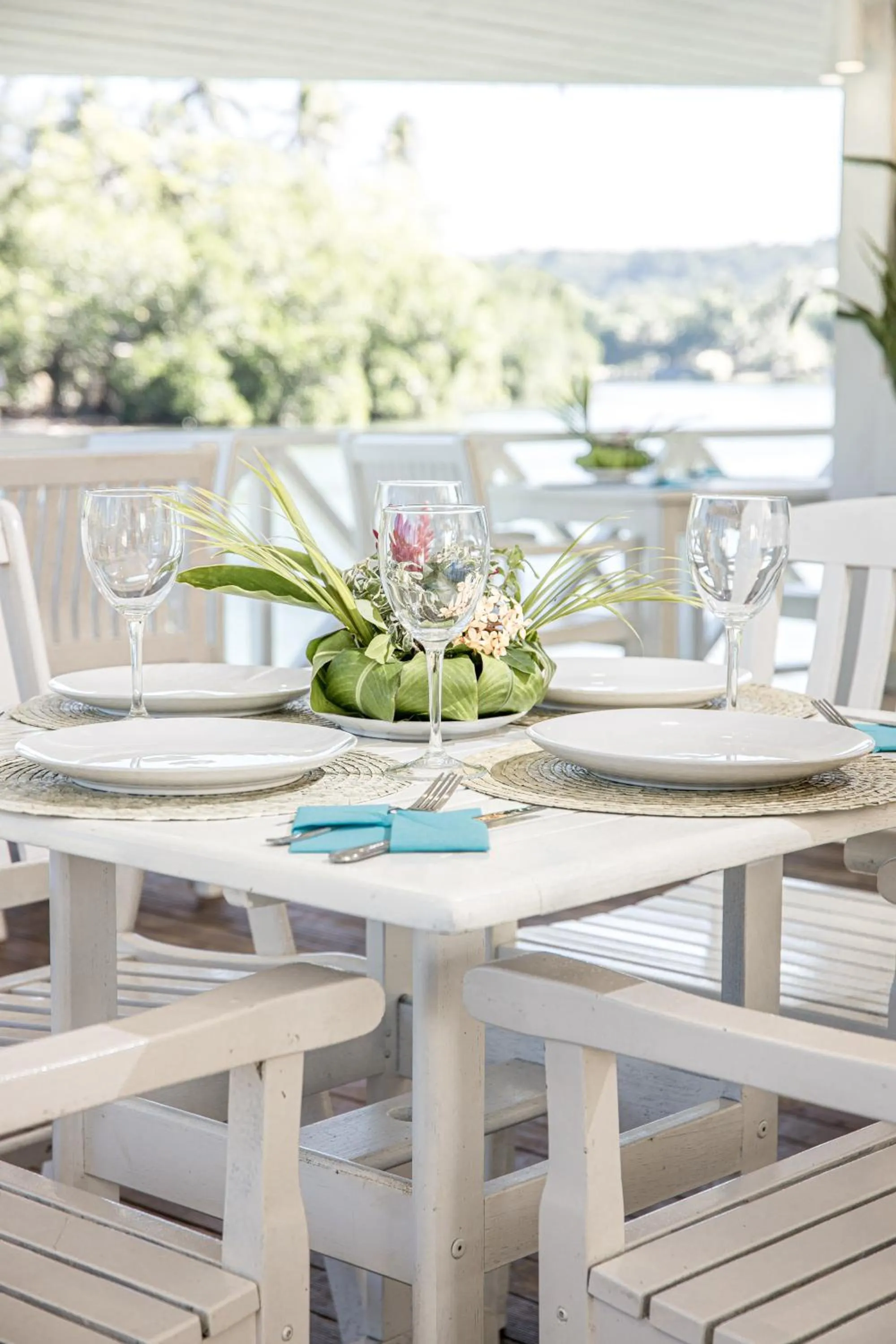 Food and drinks in Tropicana Lagoon Apartments