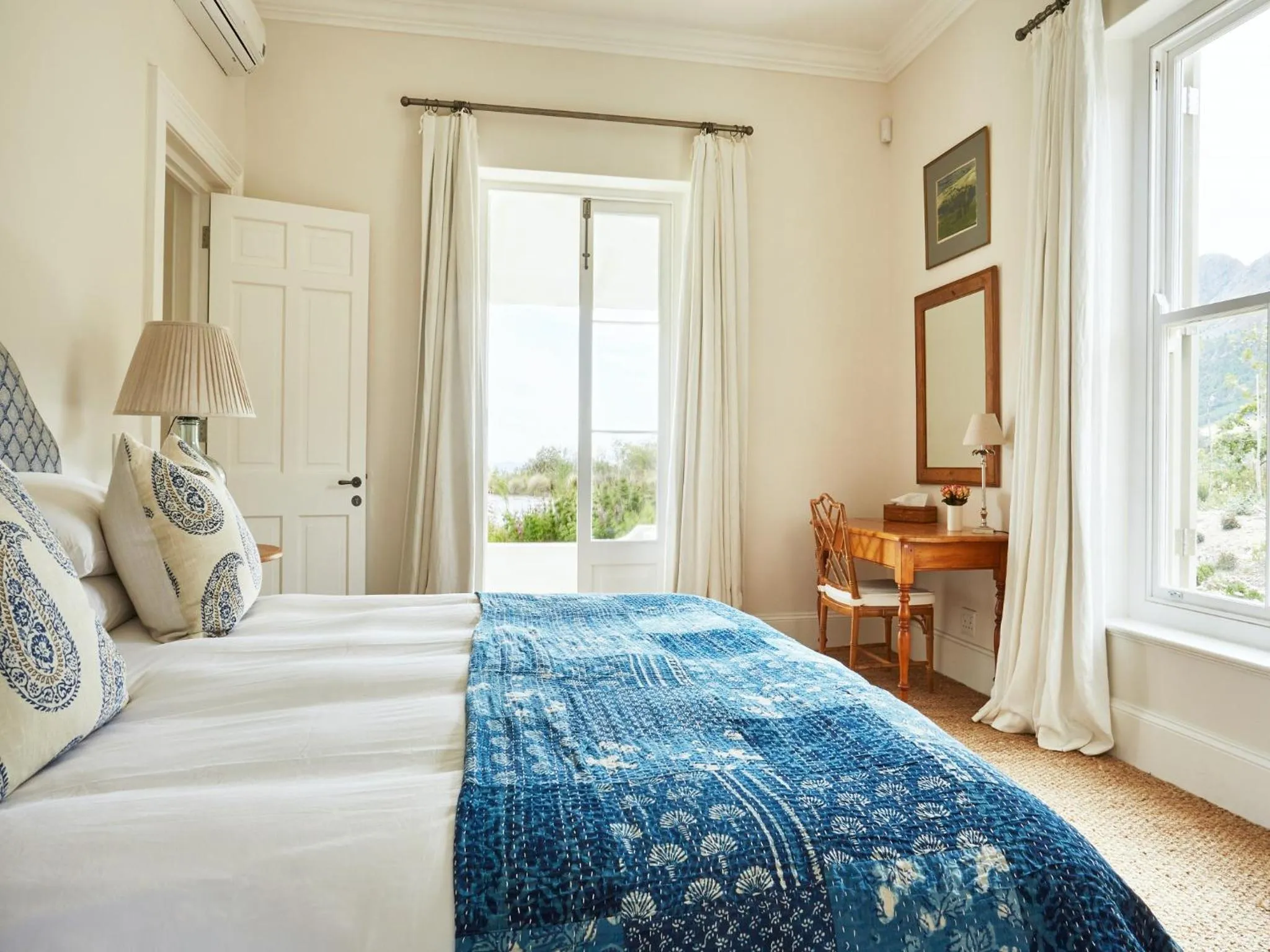 Bed in La Cotte House