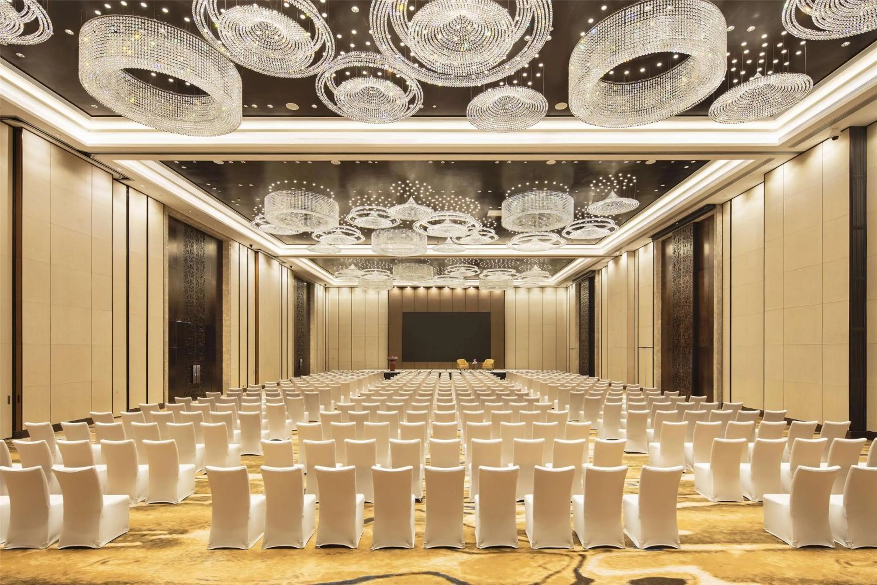 Meeting/conference room in Hilton Huizhou Longmen Resort