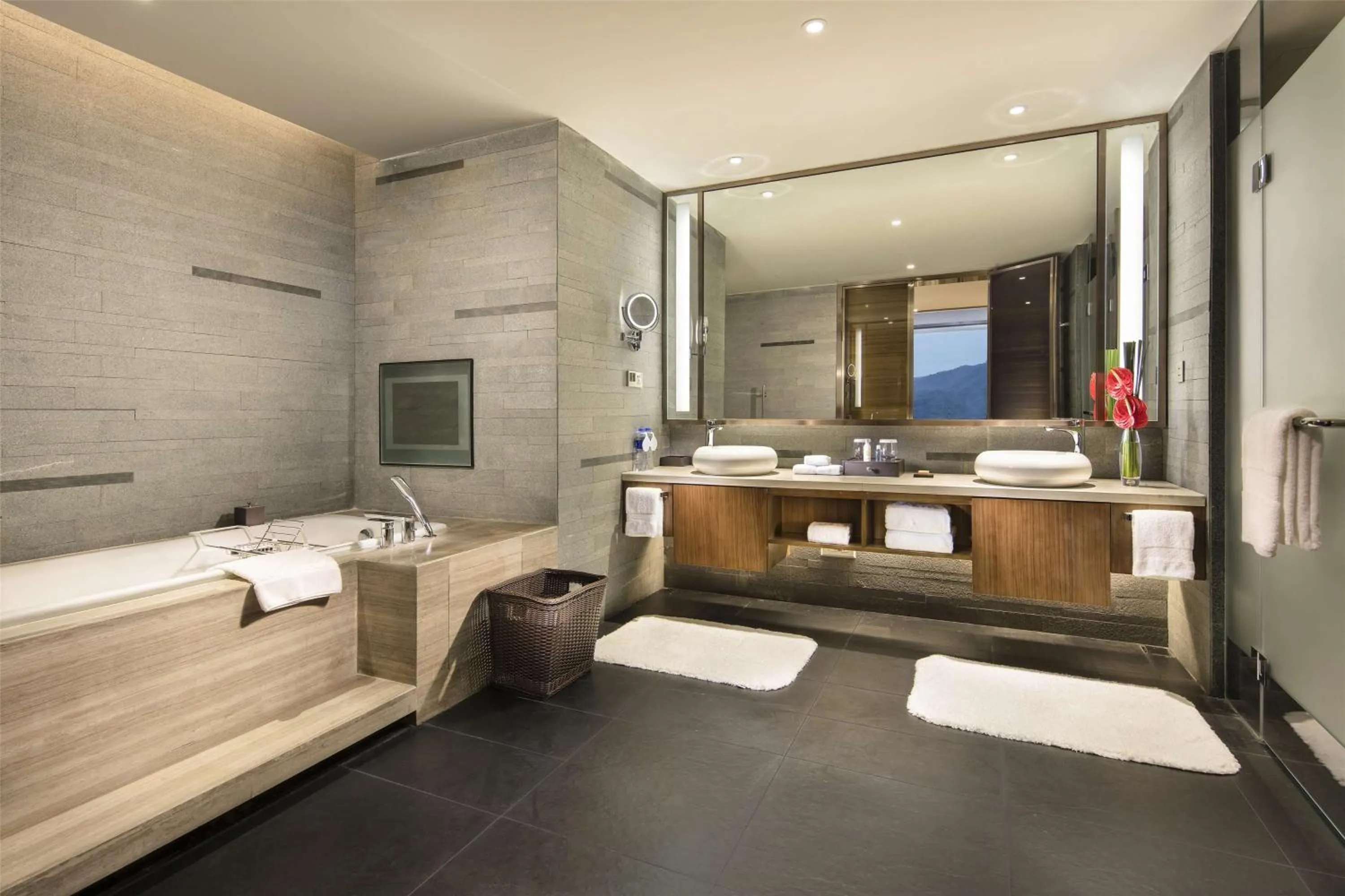 Bathroom in Hilton Huizhou Longmen Resort